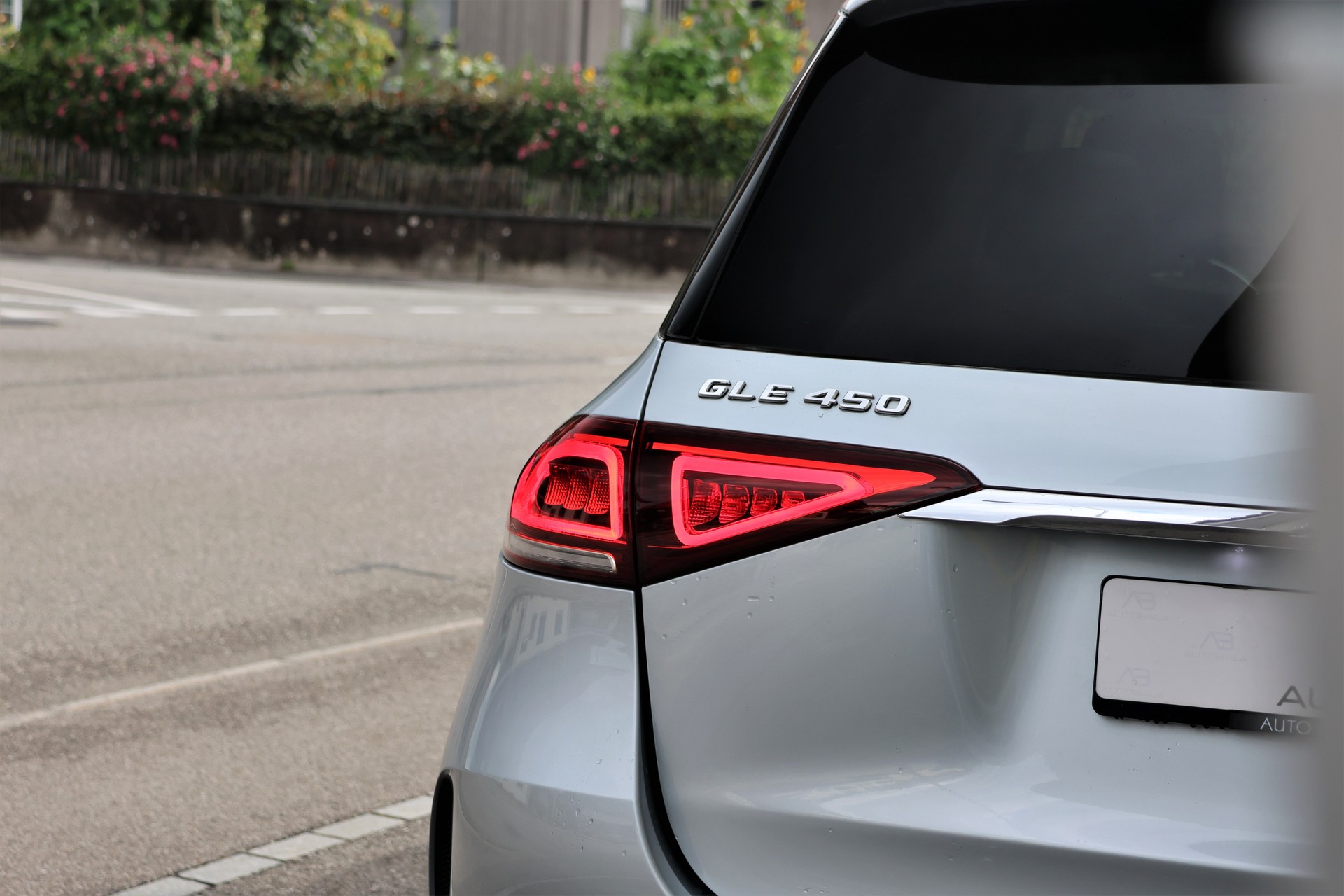 MERCEDES-BENZ GLE 450 4Matic AMG Line 9G-Tronic (CH)-image-5