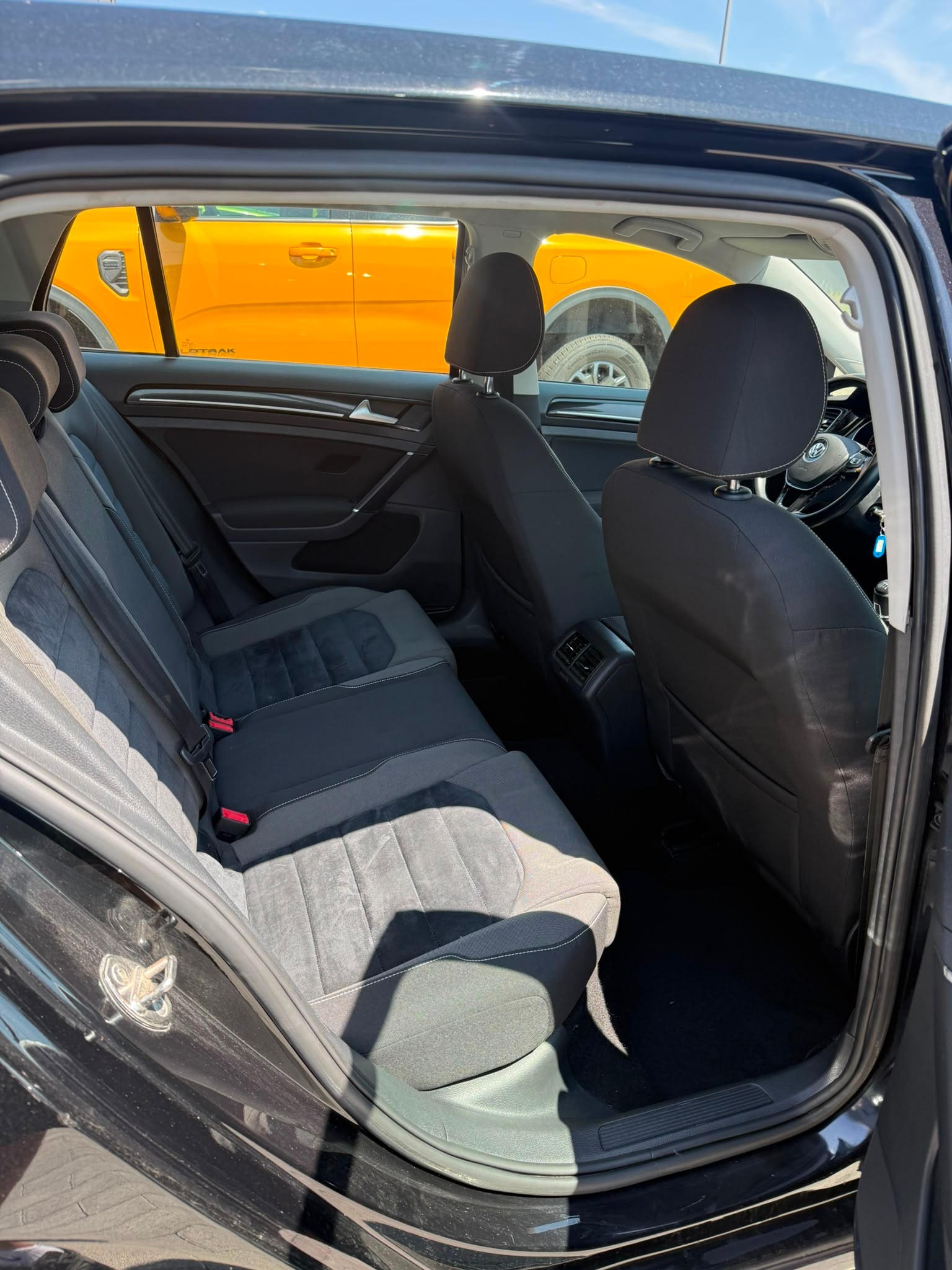 VW Golf 1.4 TSI Comfortline-image-21
