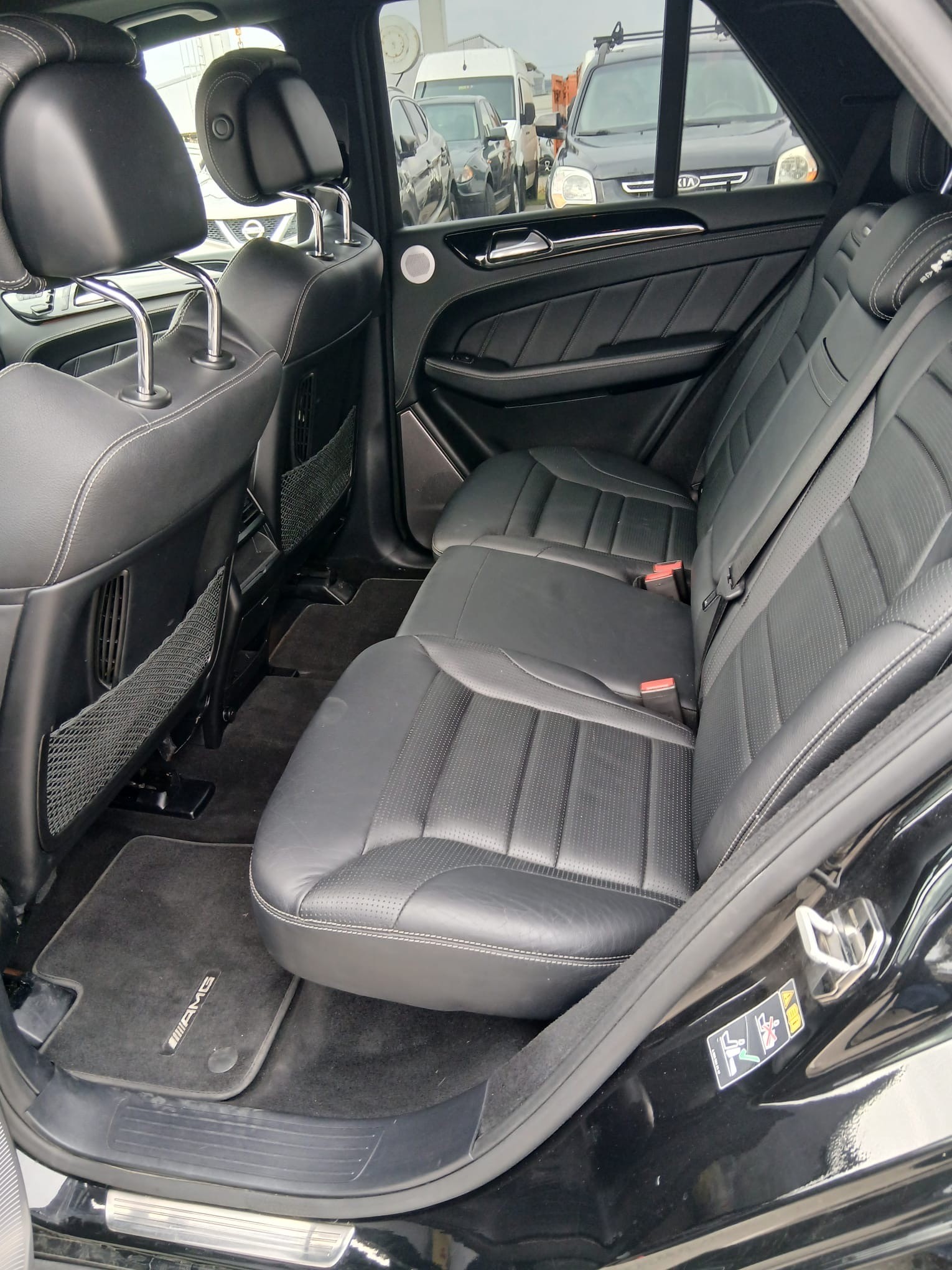 MERCEDES-BENZ ML 63 AMG Executive 4Matic Speedshift-image-5
