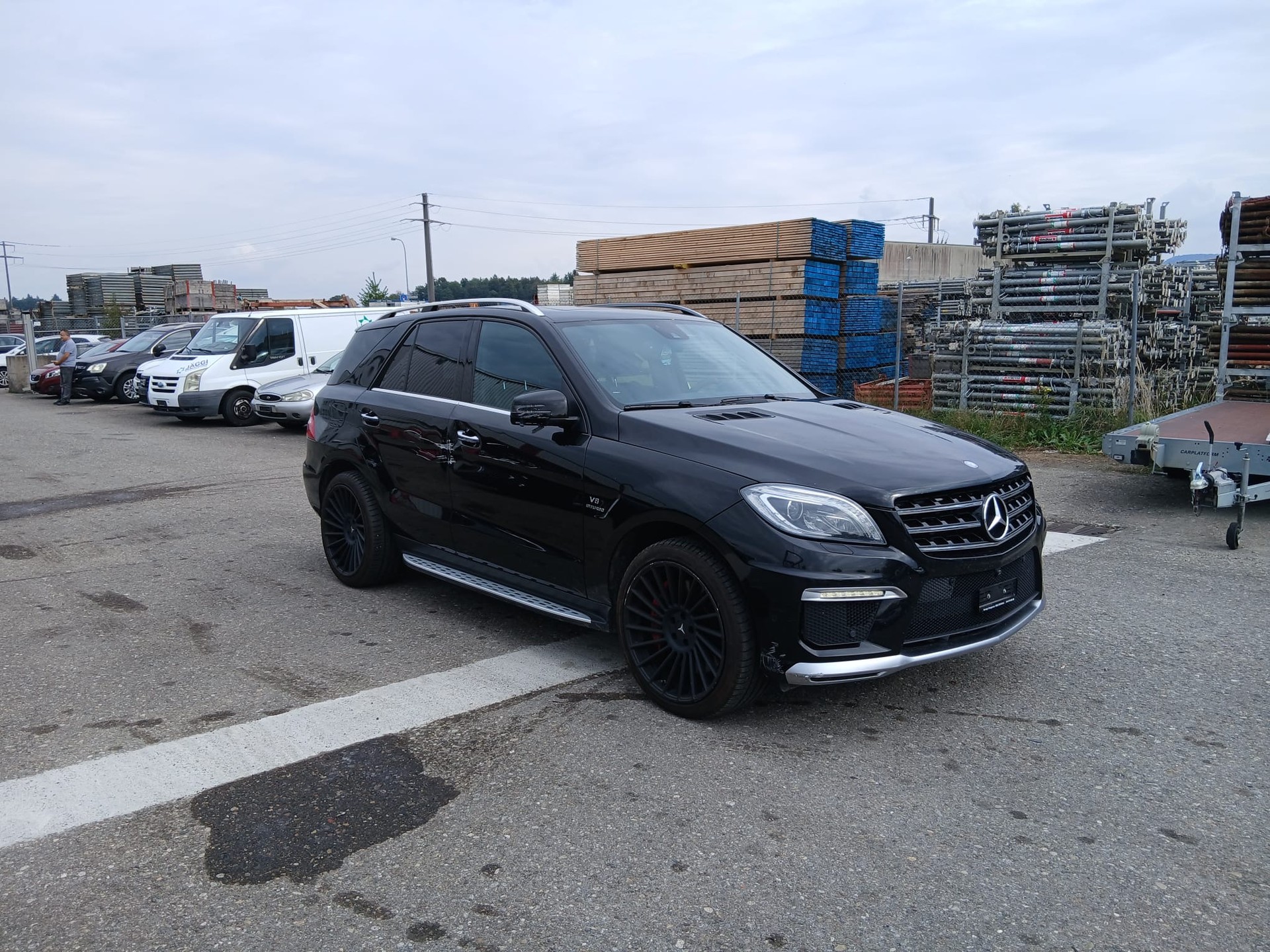 MERCEDES-BENZ ML 63 AMG Executive 4Matic Speedshift-image-2