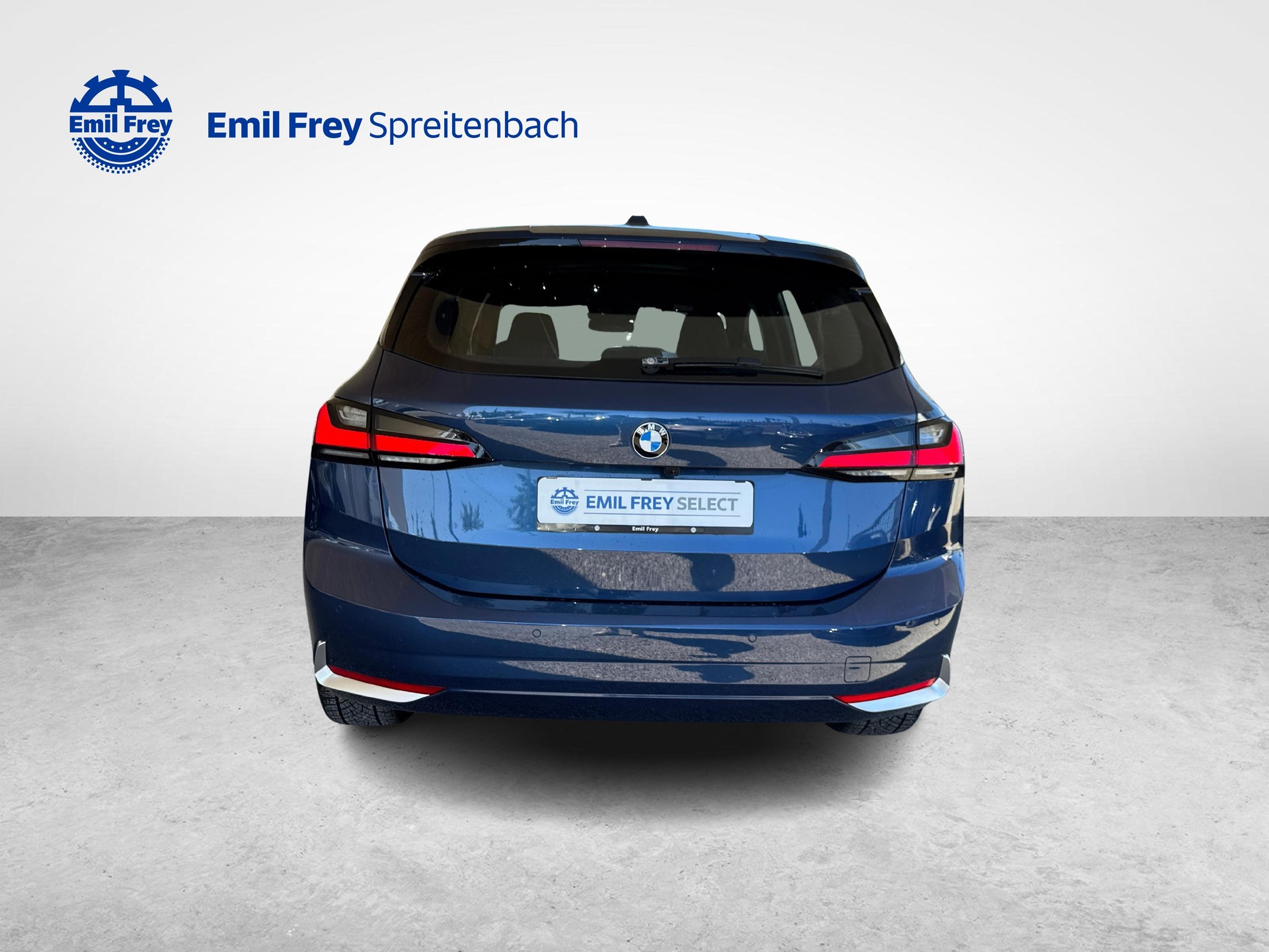BMW 218i Active Tourer-image-3