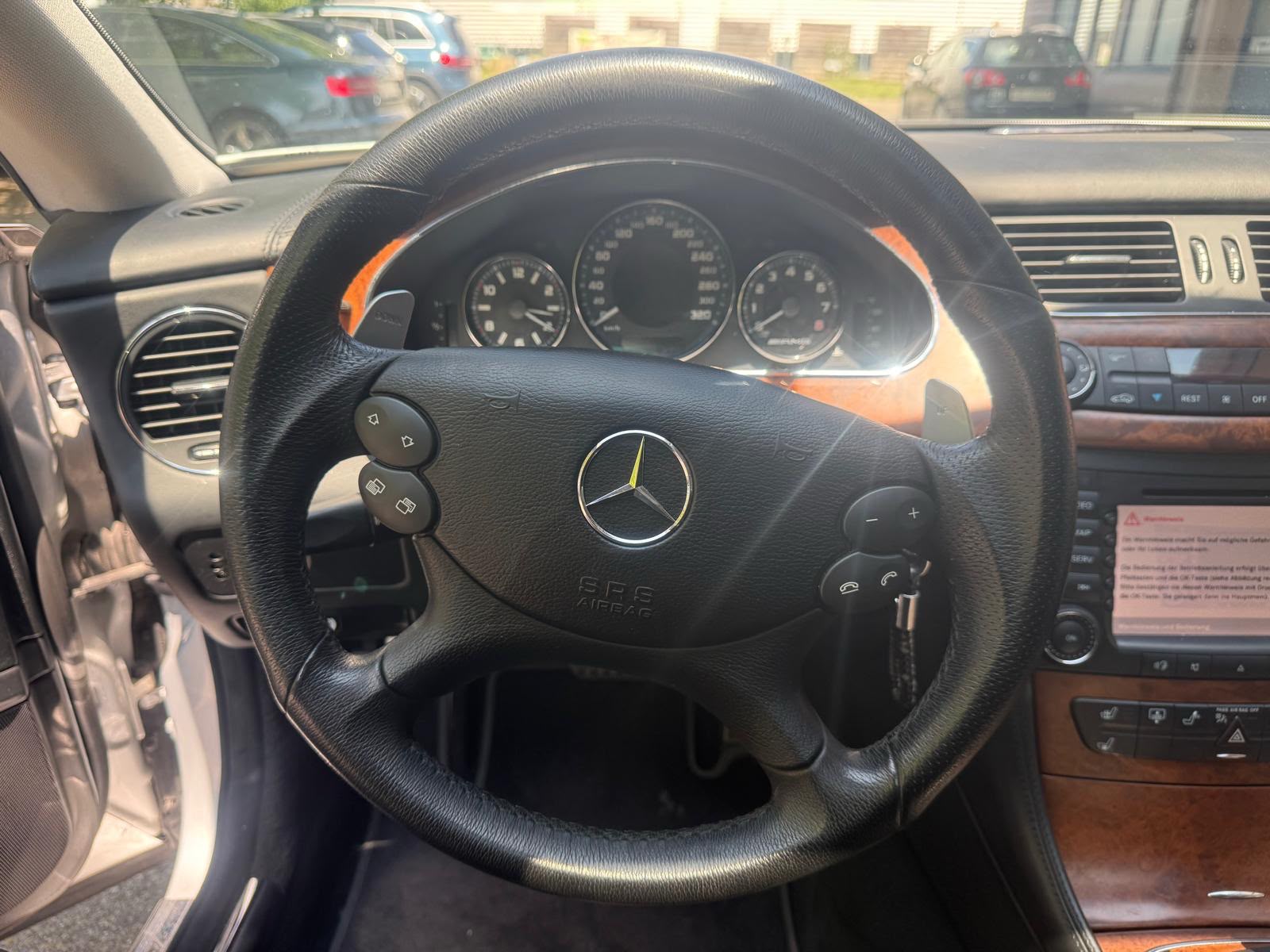 MERCEDES-BENZ CLS 63 AMG 7G-Tronic-image-10