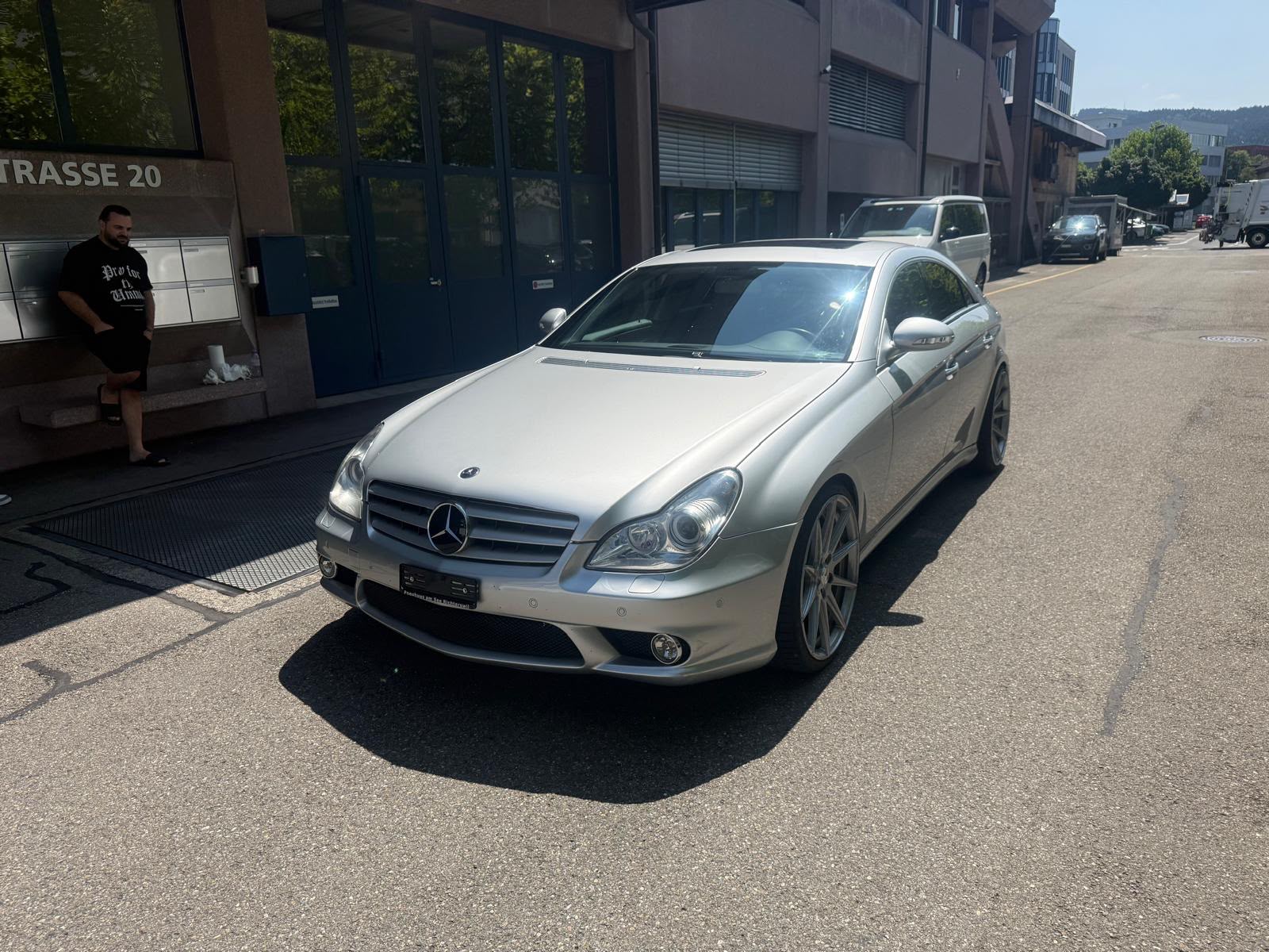 MERCEDES-BENZ CLS 63 AMG 7G-Tronic-image-2