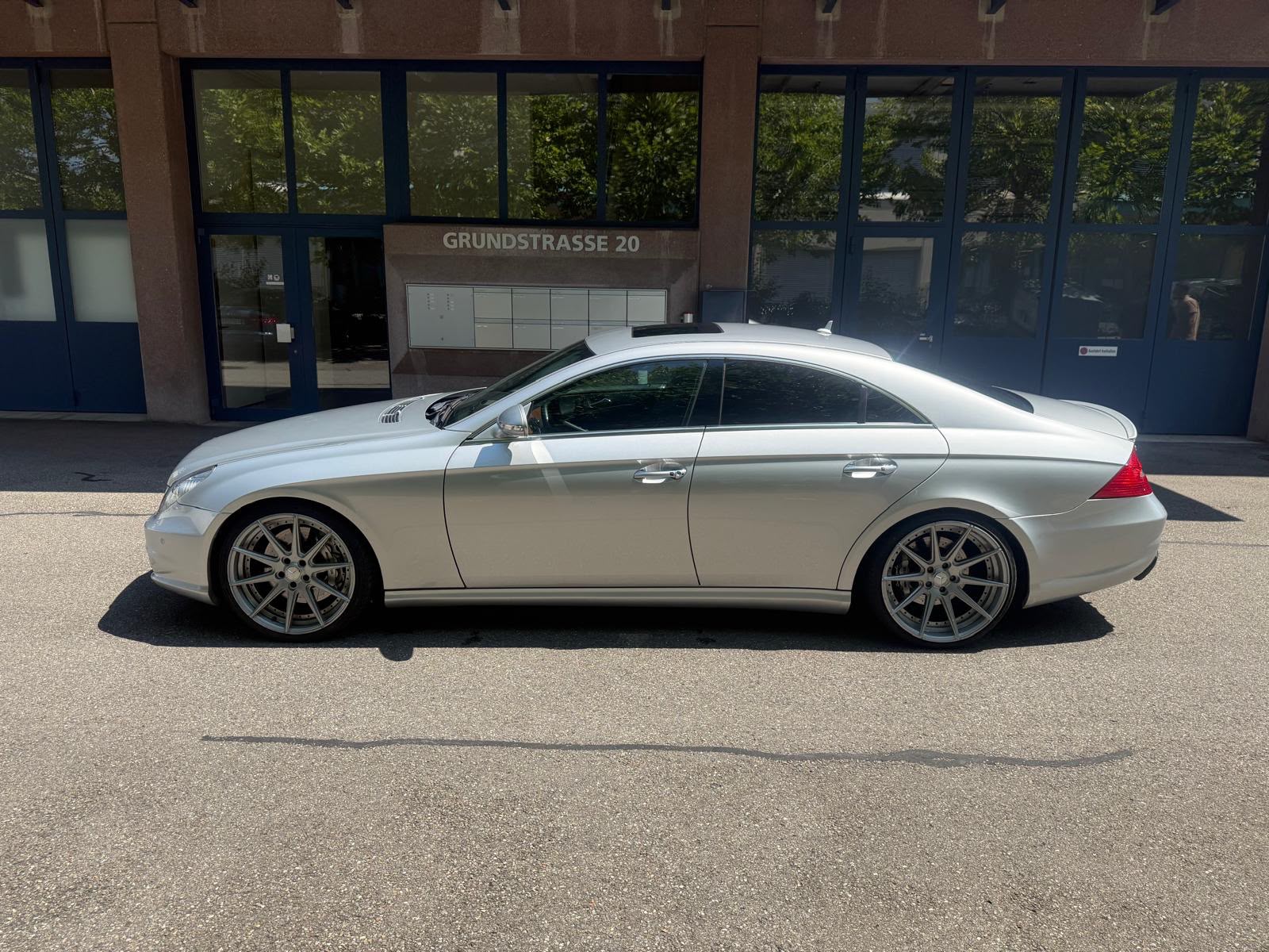 MERCEDES-BENZ CLS 63 AMG 7G-Tronic
