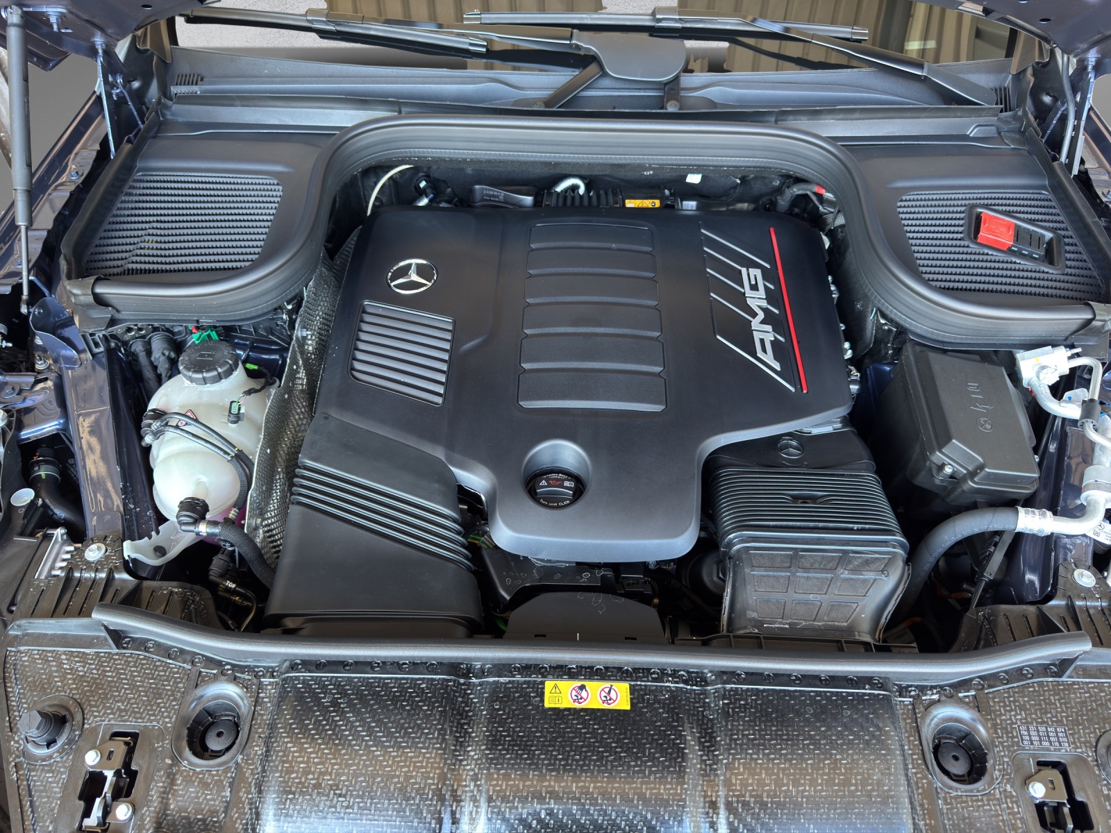 MERCEDES-BENZ GLE 53 Hybrid AMG 4Matic+ EQ Star-image-9
