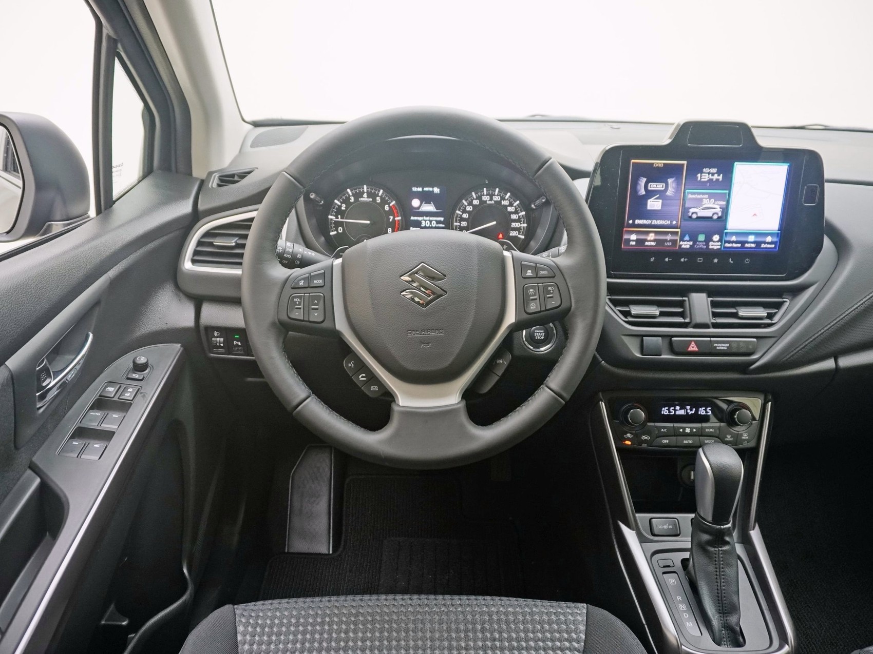 SUZUKI S-Cross 1.4 T Compact+ Hybrid 4x4-image-9