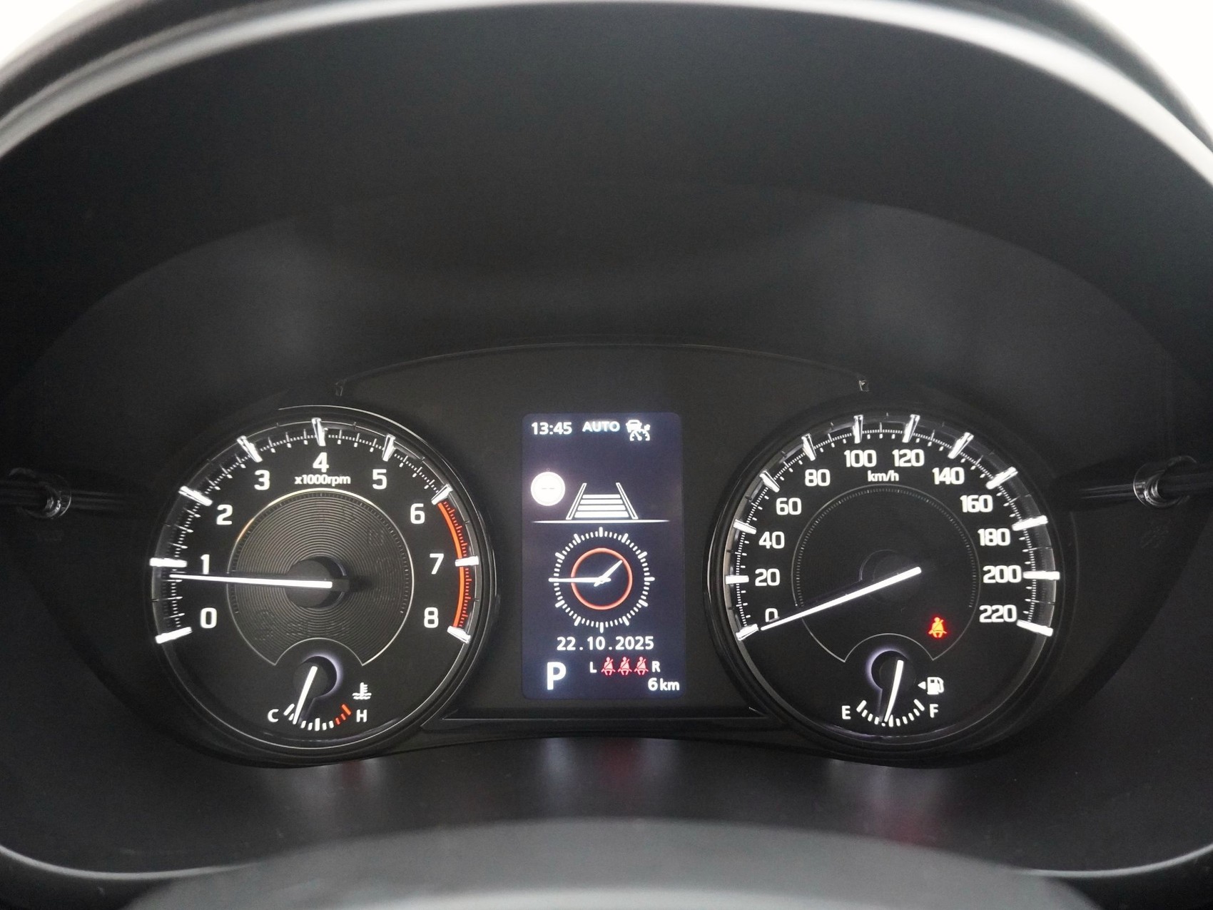 SUZUKI S-Cross 1.4 T Compact+ Hybrid 4x4-image-12