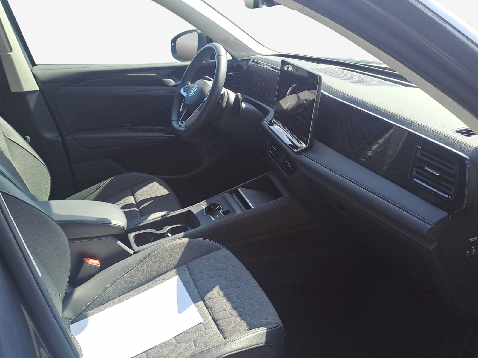 VW Tiguan 2.0 TSI DSG Life 4Motion-image-13