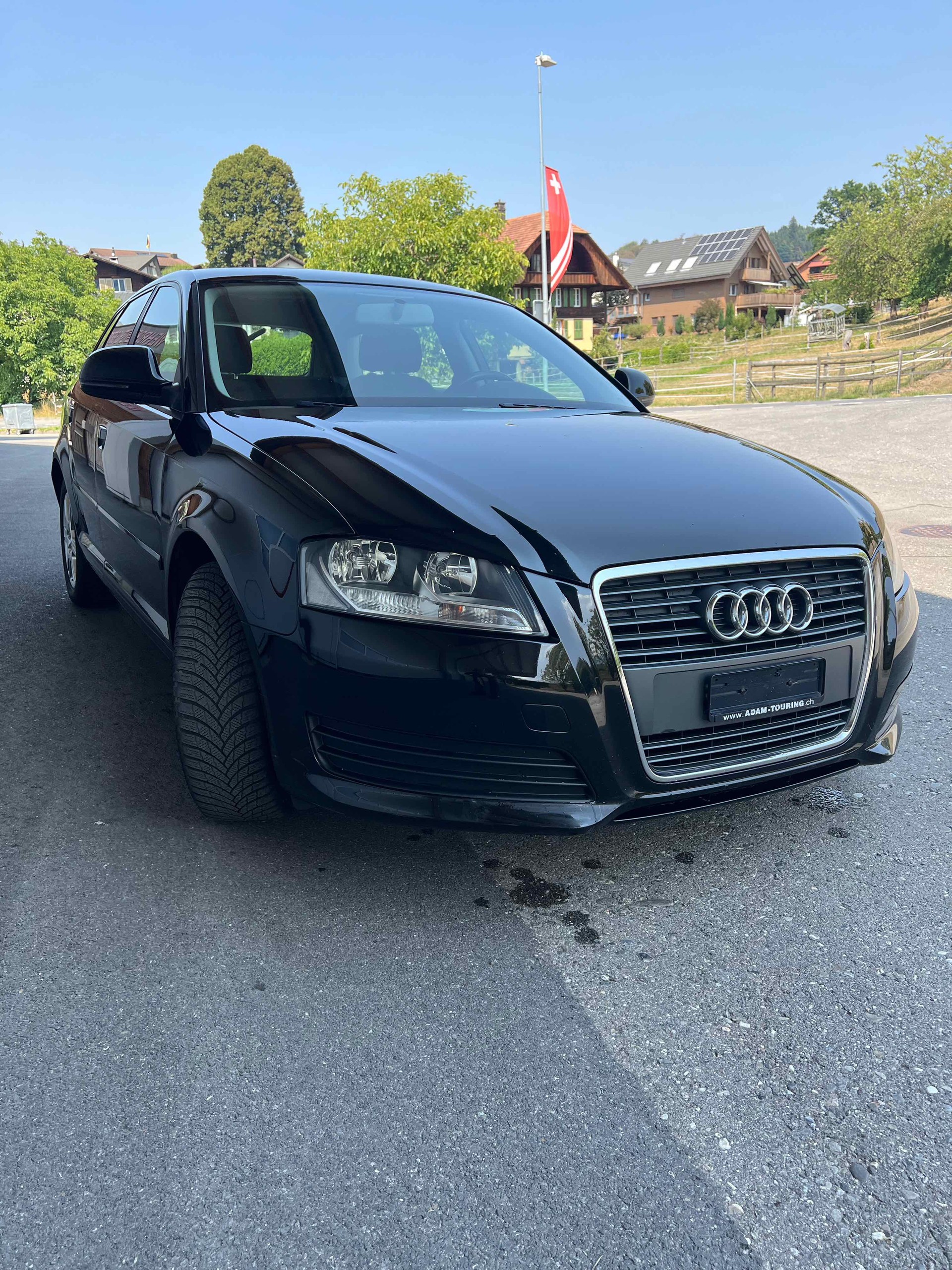 AUDI A3 Sportback 2.0 TDI Attraction-image-0