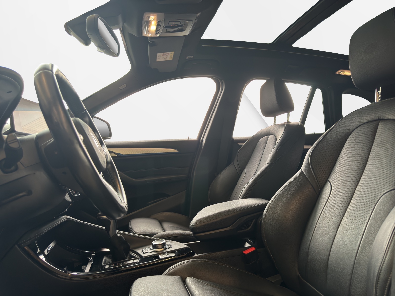 BMW X1 xDrive 25e M Sport Steptronic-image-8