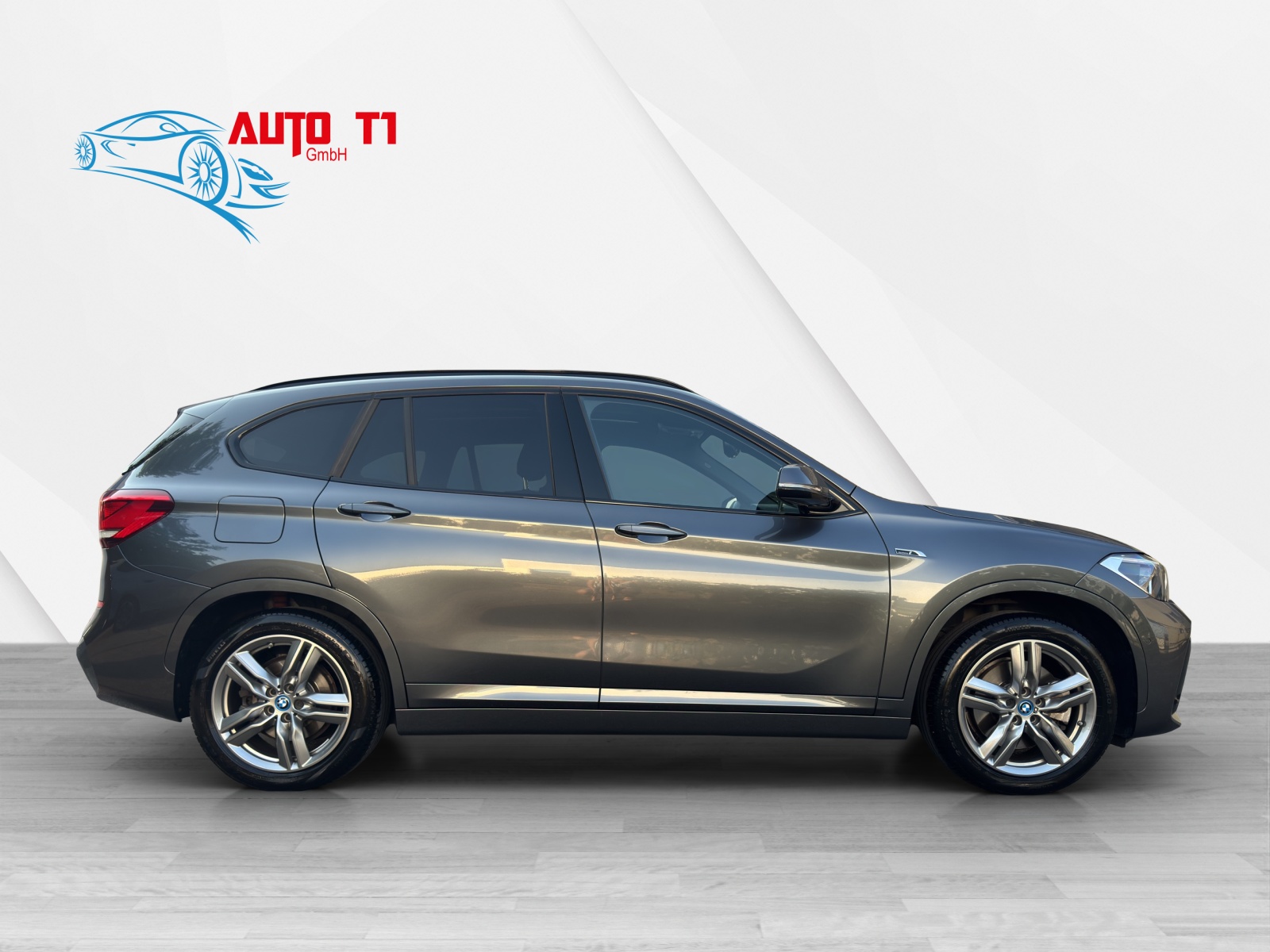 BMW X1 xDrive 25e M Sport Steptronic-image-6