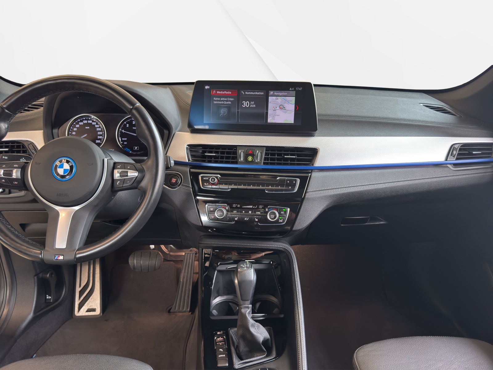 BMW X1 xDrive 25e M Sport Steptronic-image-10