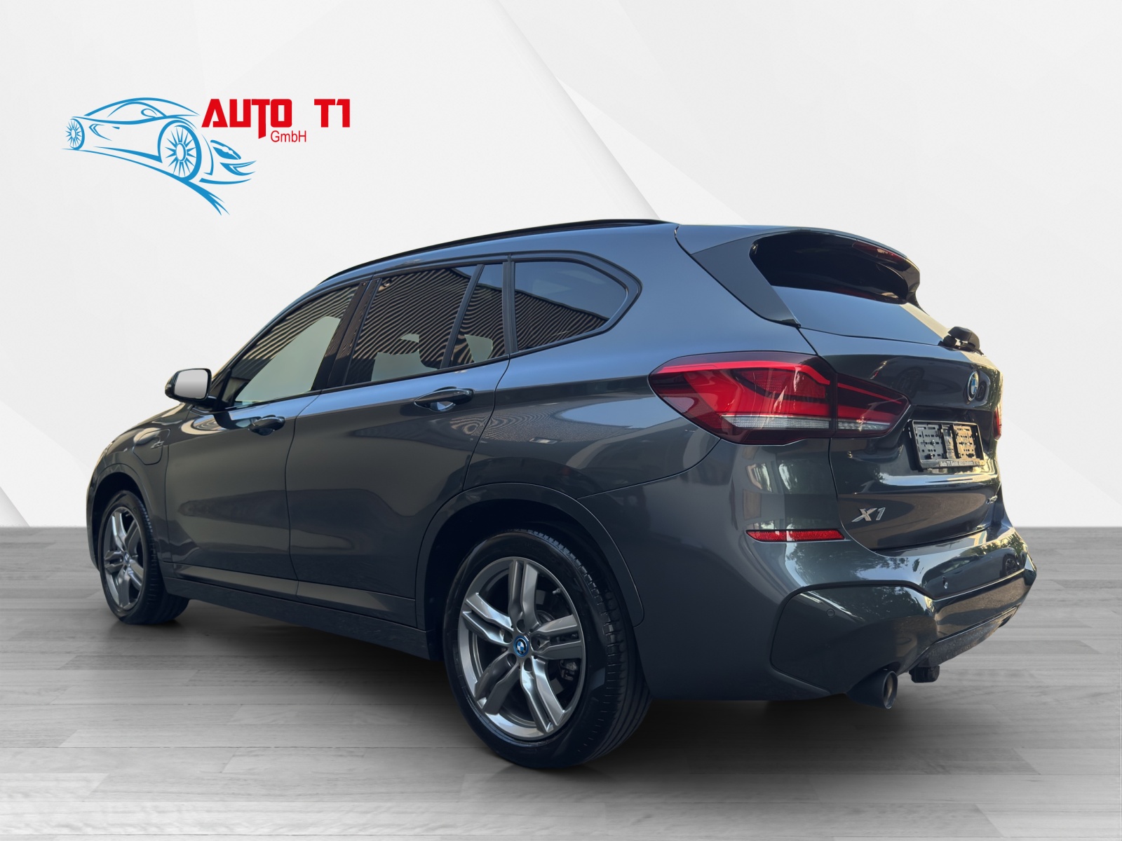 BMW X1 xDrive 25e M Sport Steptronic-image-3