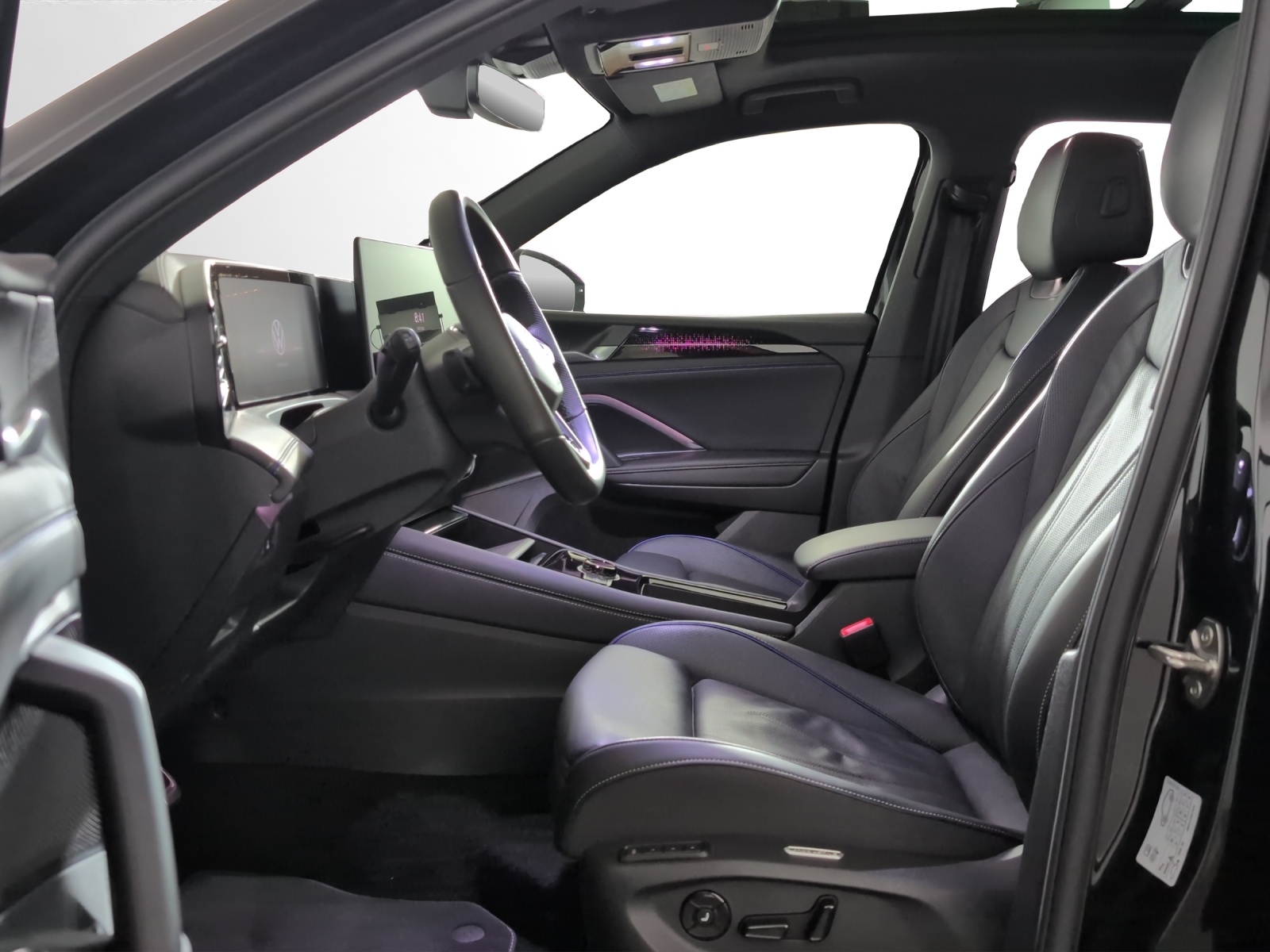VW Tiguan 2.0 TSI DSG R-Line 4Motion-image-5