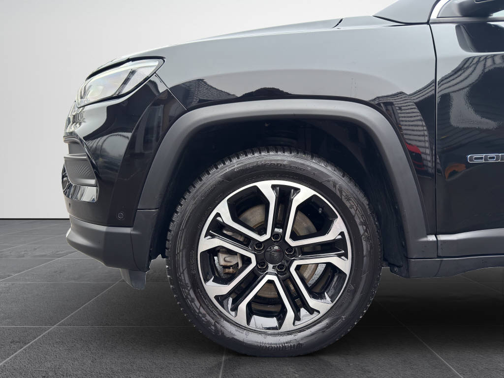 JEEP Compass 1.3 Swiss Limited 240PS 4xe-image-18