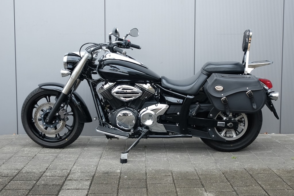 YAMAHA XVS 950 A Midnight Star-showroom-element-2