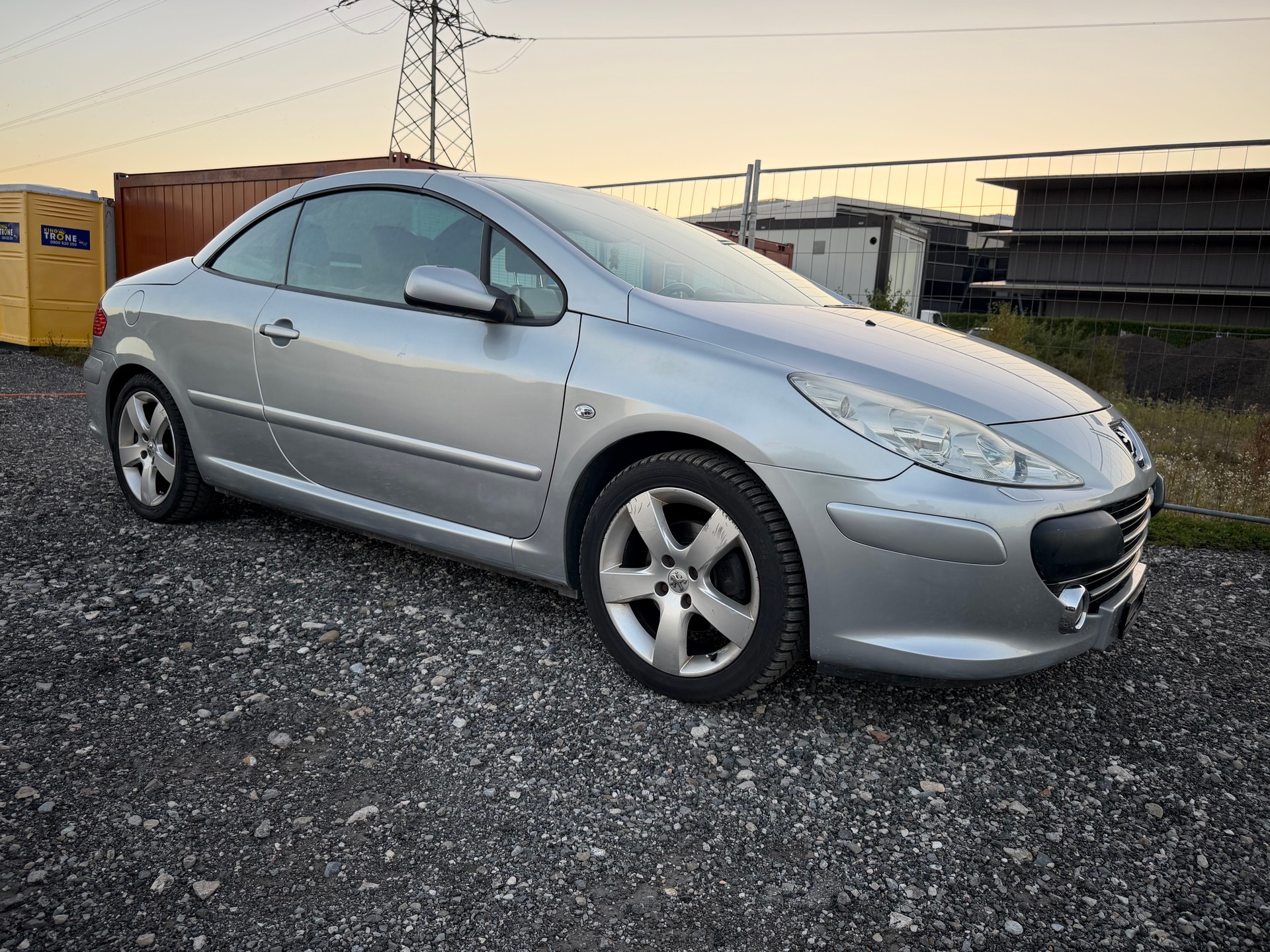 PEUGEOT 307 CC 2.0 16V Dynamic-image-1