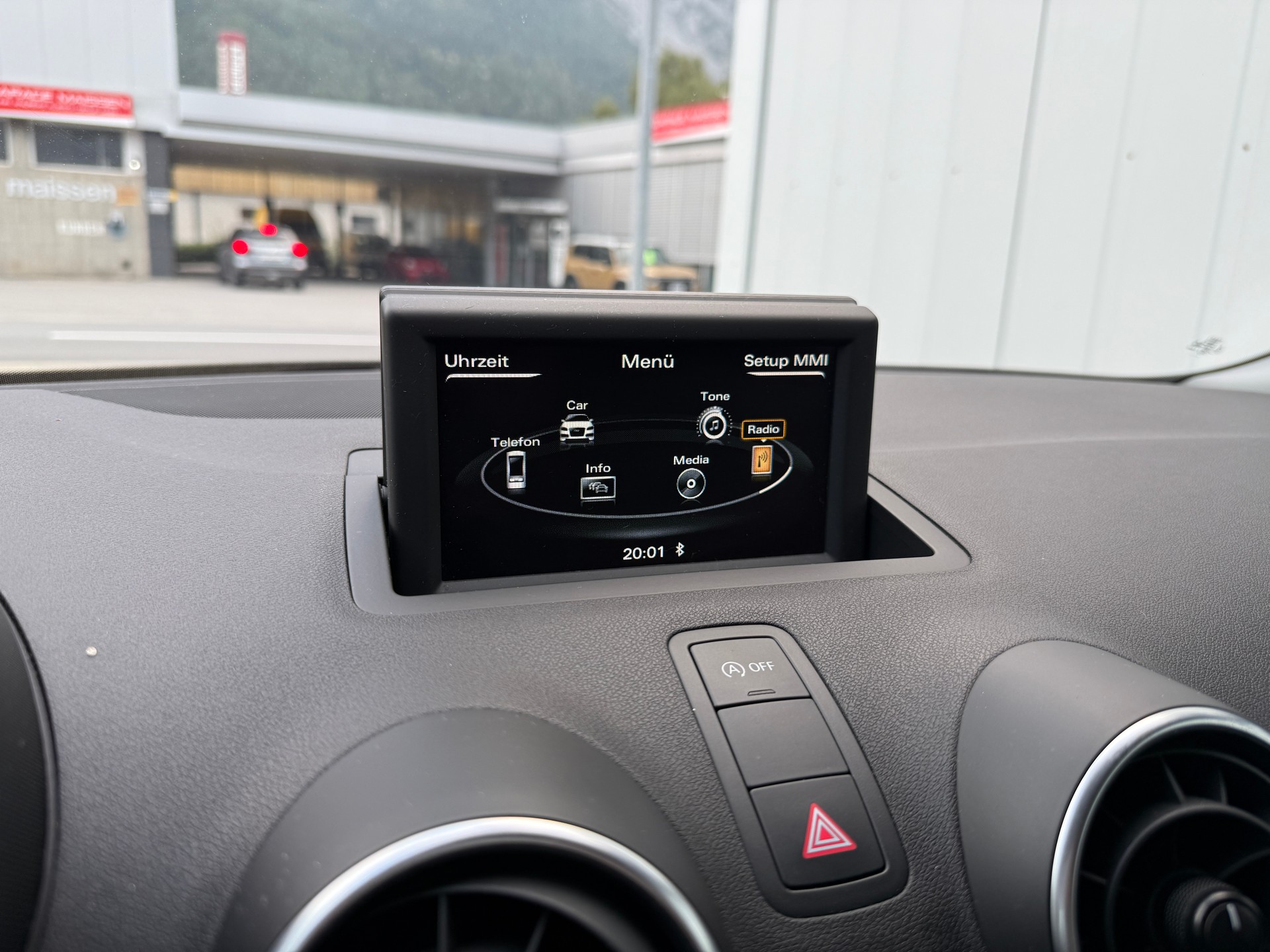 AUDI A1 Sportback 1.2 TFSI Attraction-image-23