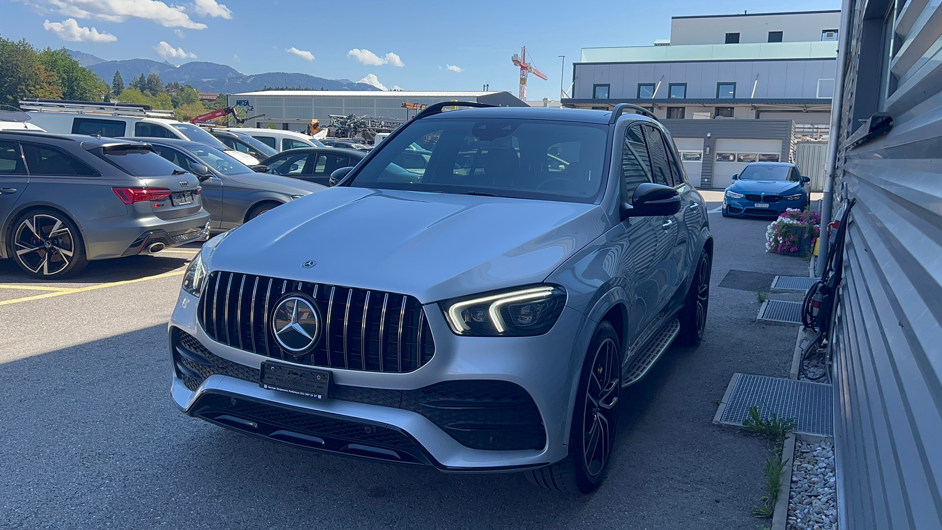 MERCEDES-BENZ GLE 450 4Matic AMG Line 9G-Tronic-image-2