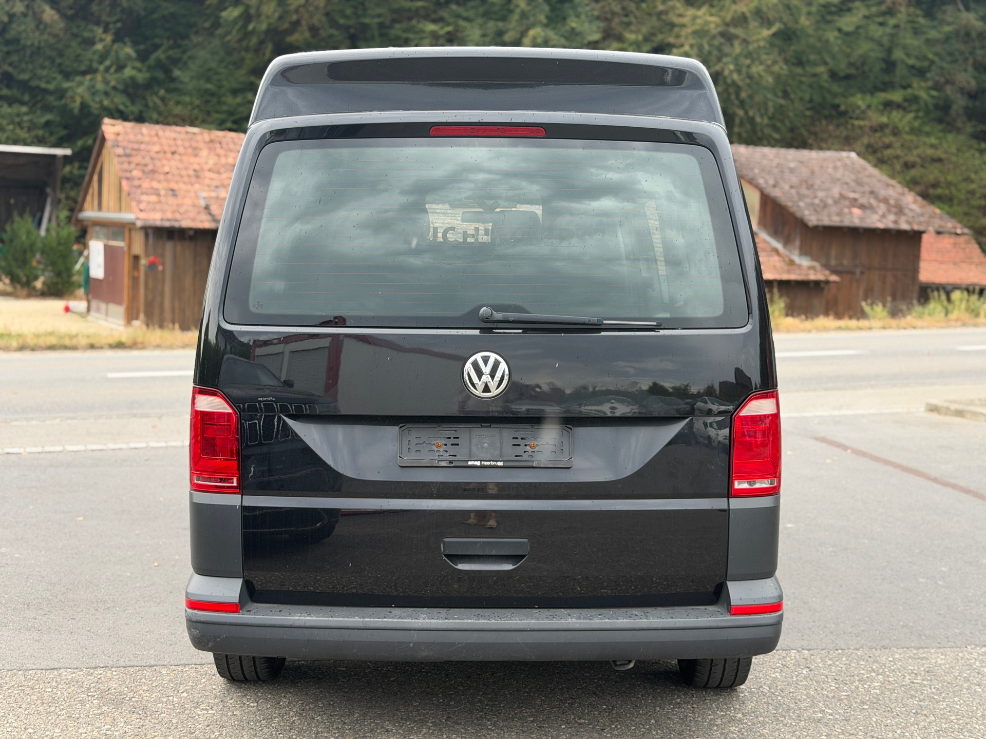 VW T6 2.0 TDI Entry-image-3
