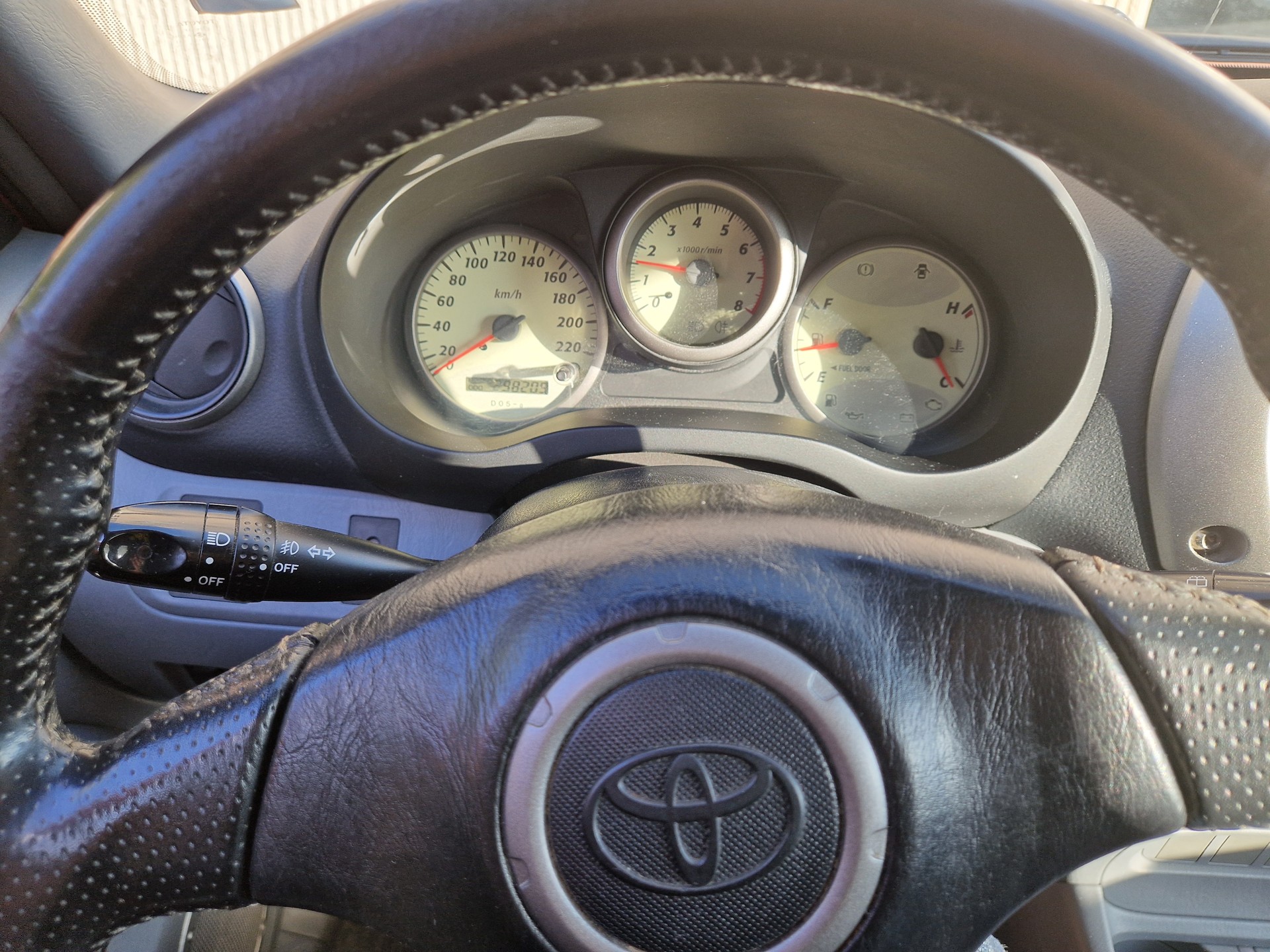 TOYOTA RAV-4 2.0 16V Linea Sol-image-10