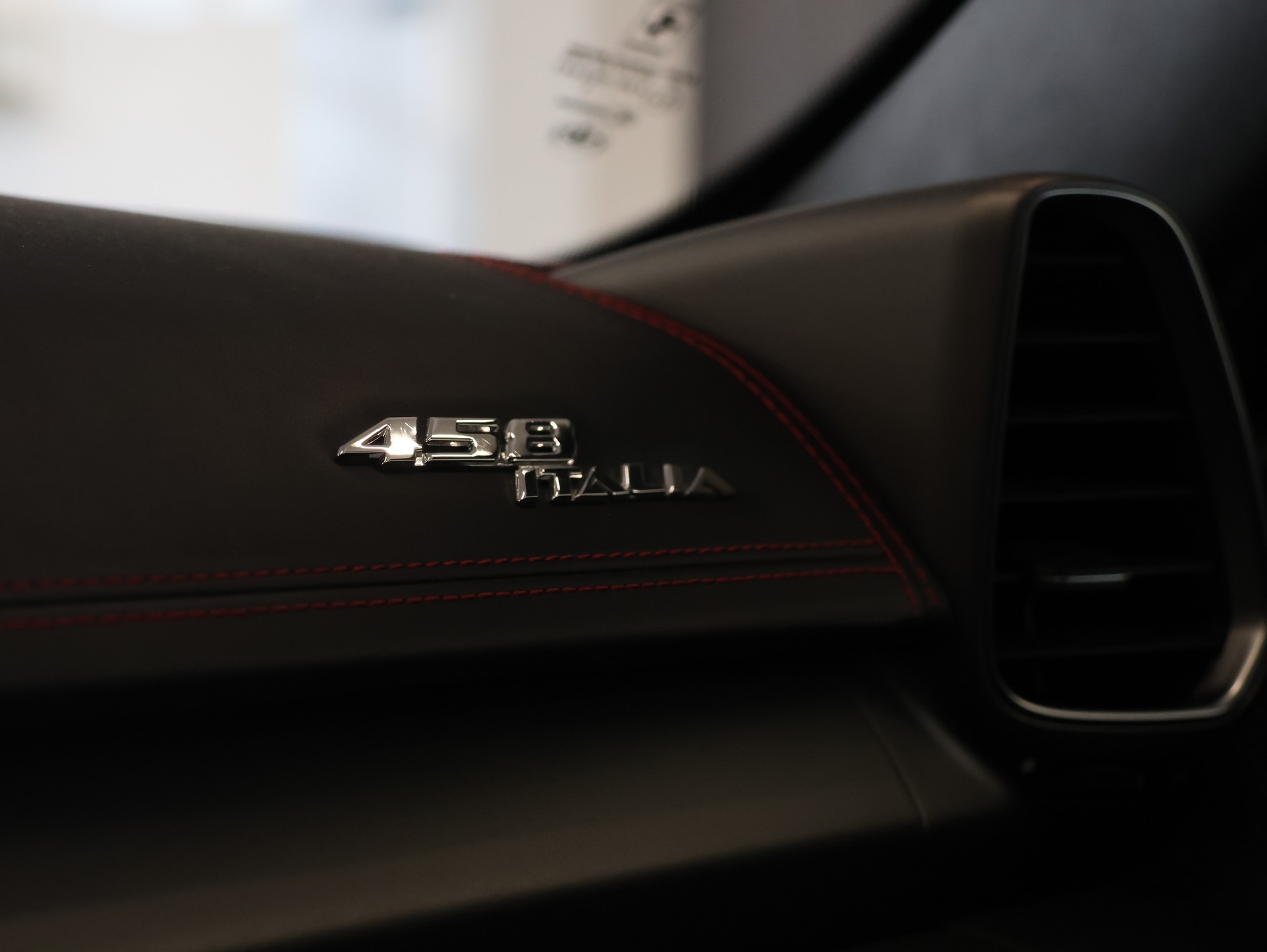 FERRARI 458 Italia 4.5 V8-image-27