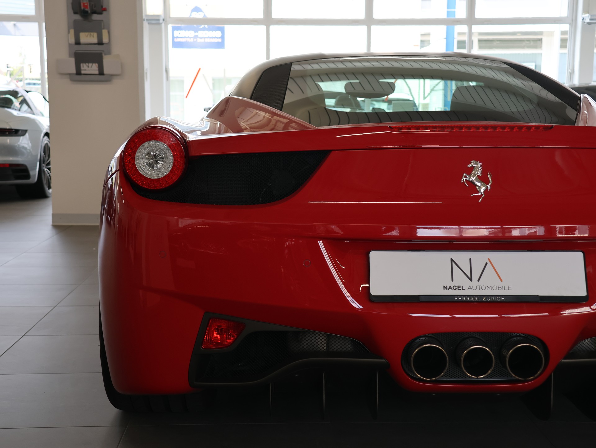 FERRARI 458 Italia 4.5 V8-image-9