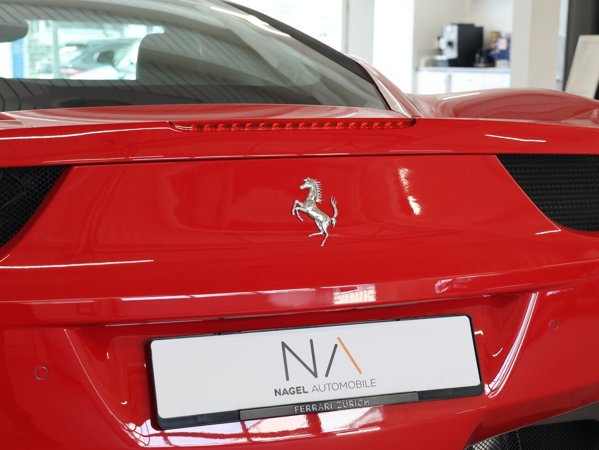 FERRARI 458 Italia 4.5 V8-image-10