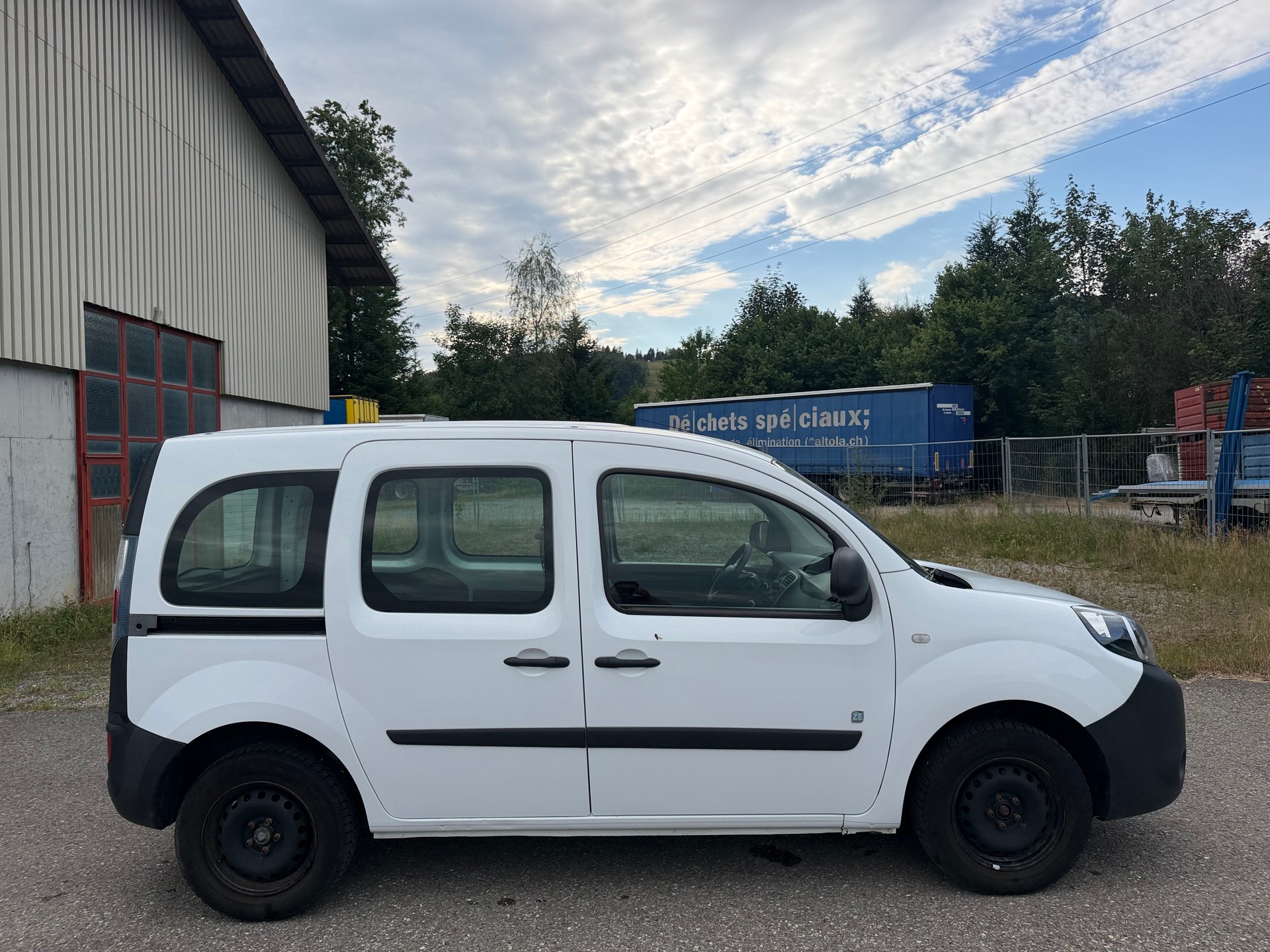 RENAULT Kangoo Z.E. Access-image-6