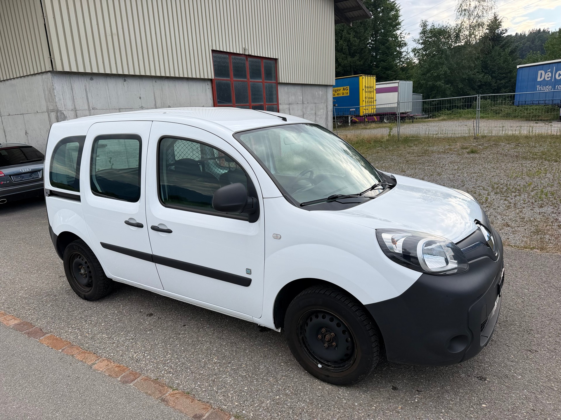 RENAULT Kangoo Z.E. Access-image-5