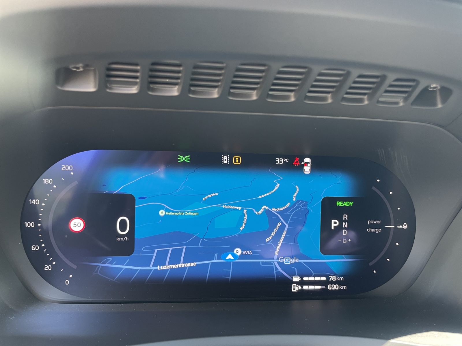 VOLVO XC90 2.0 T8 TE Plus Dark eAWD-image-15
