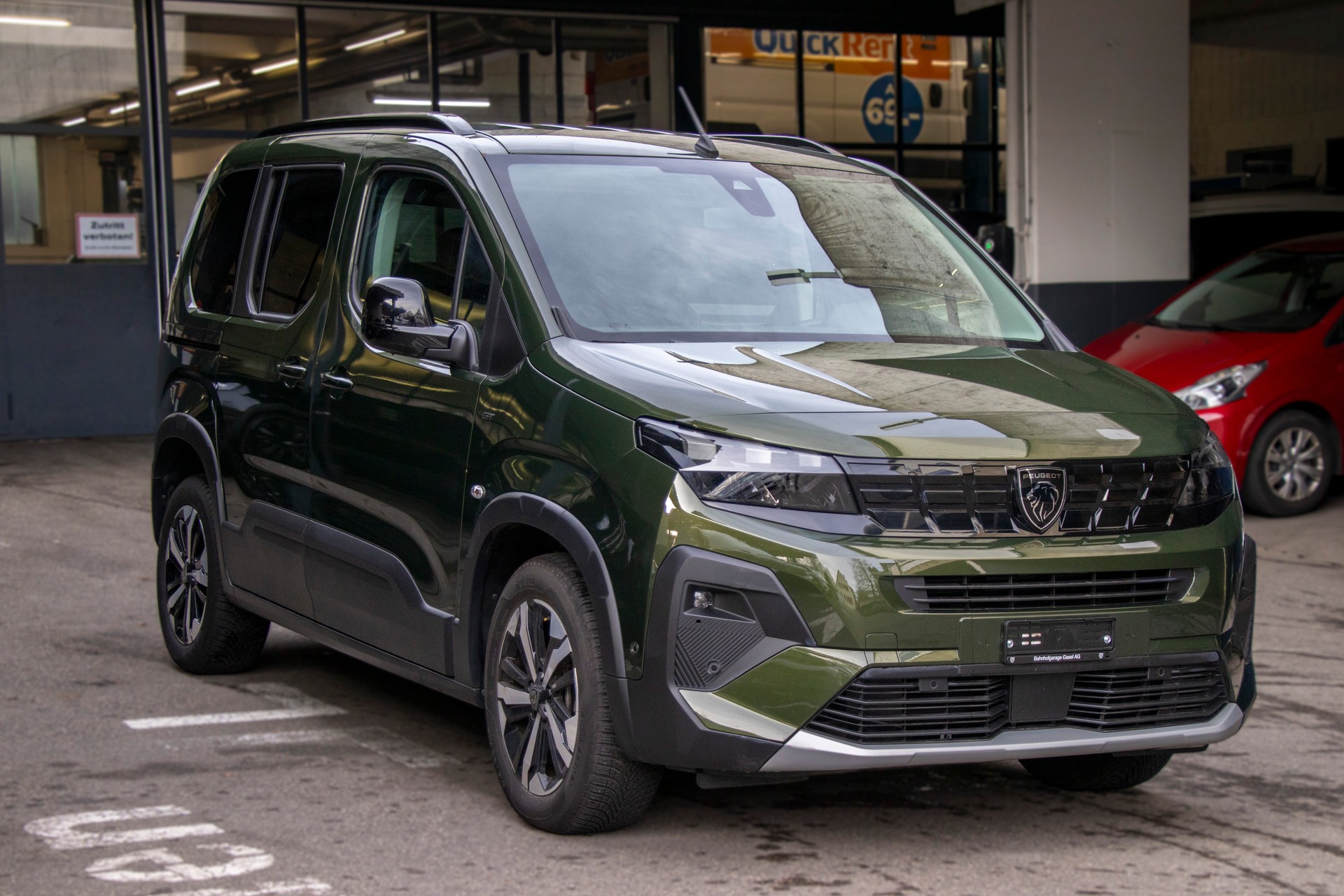 PEUGEOT Rifter 1.5 BlueHDi GT EAT8-image-4