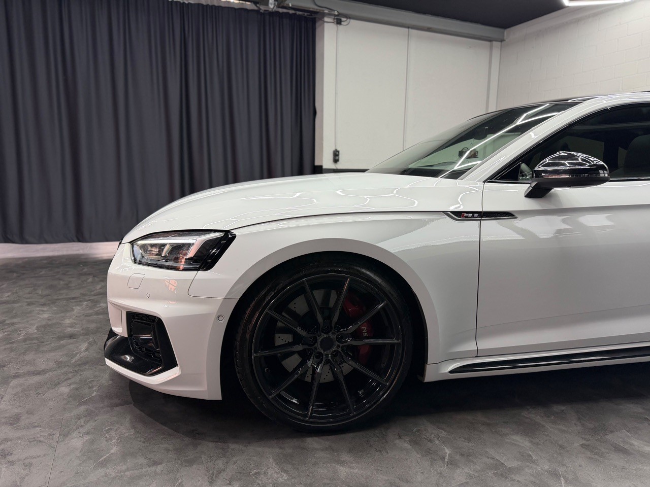 AUDI RS5 Sportback 2.9 TFSI quattro | Panoramadach | Bang&Olufsen | 360° Kamera | Head-Up | CH-Auto-image-5