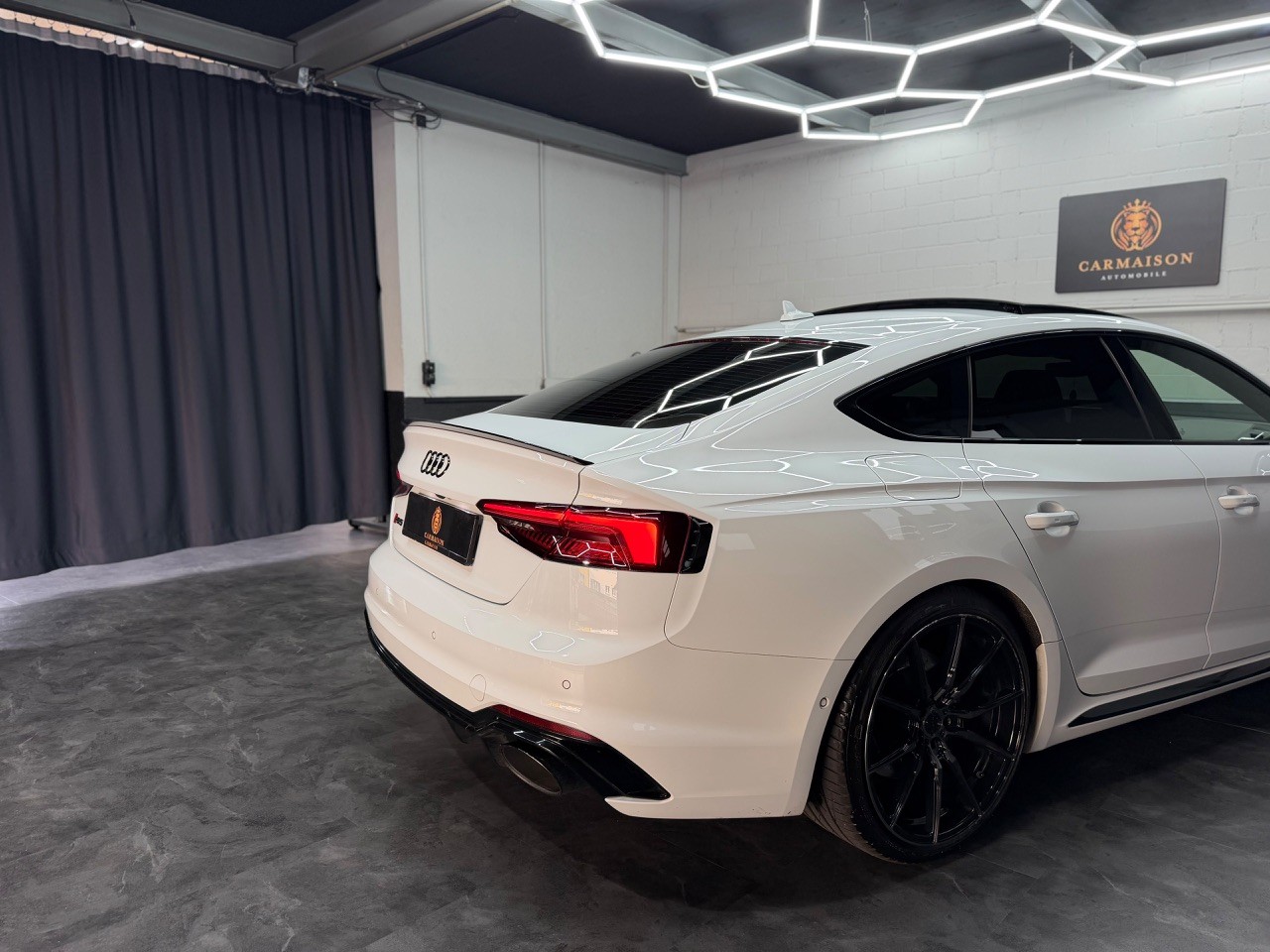 AUDI RS5 Sportback 2.9 TFSI quattro | Panoramadach | Bang&Olufsen | 360° Kamera | Head-Up | CH-Auto-image-8