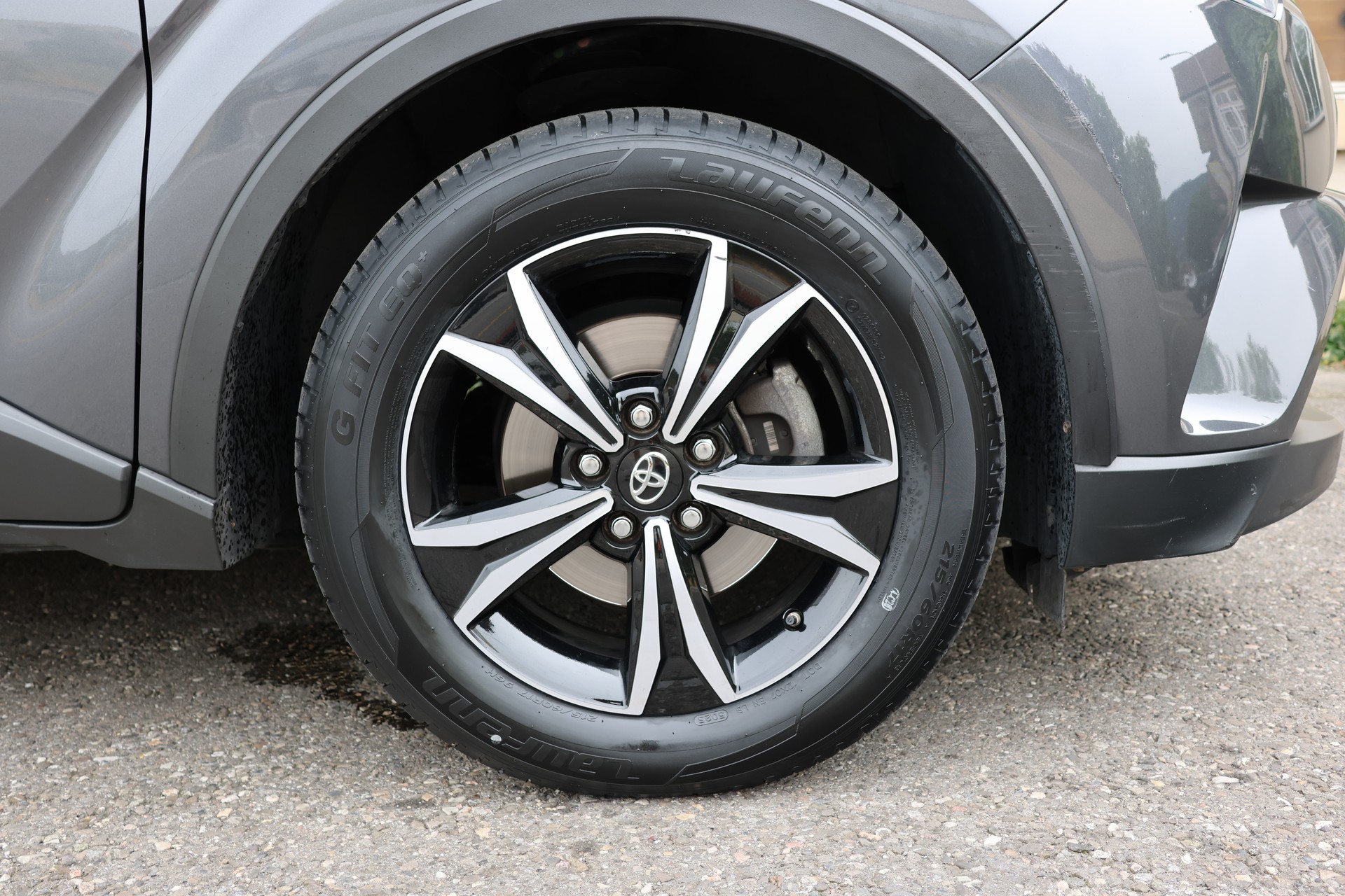 TOYOTA C-HR 1.2 Turbo Comfort-image-4