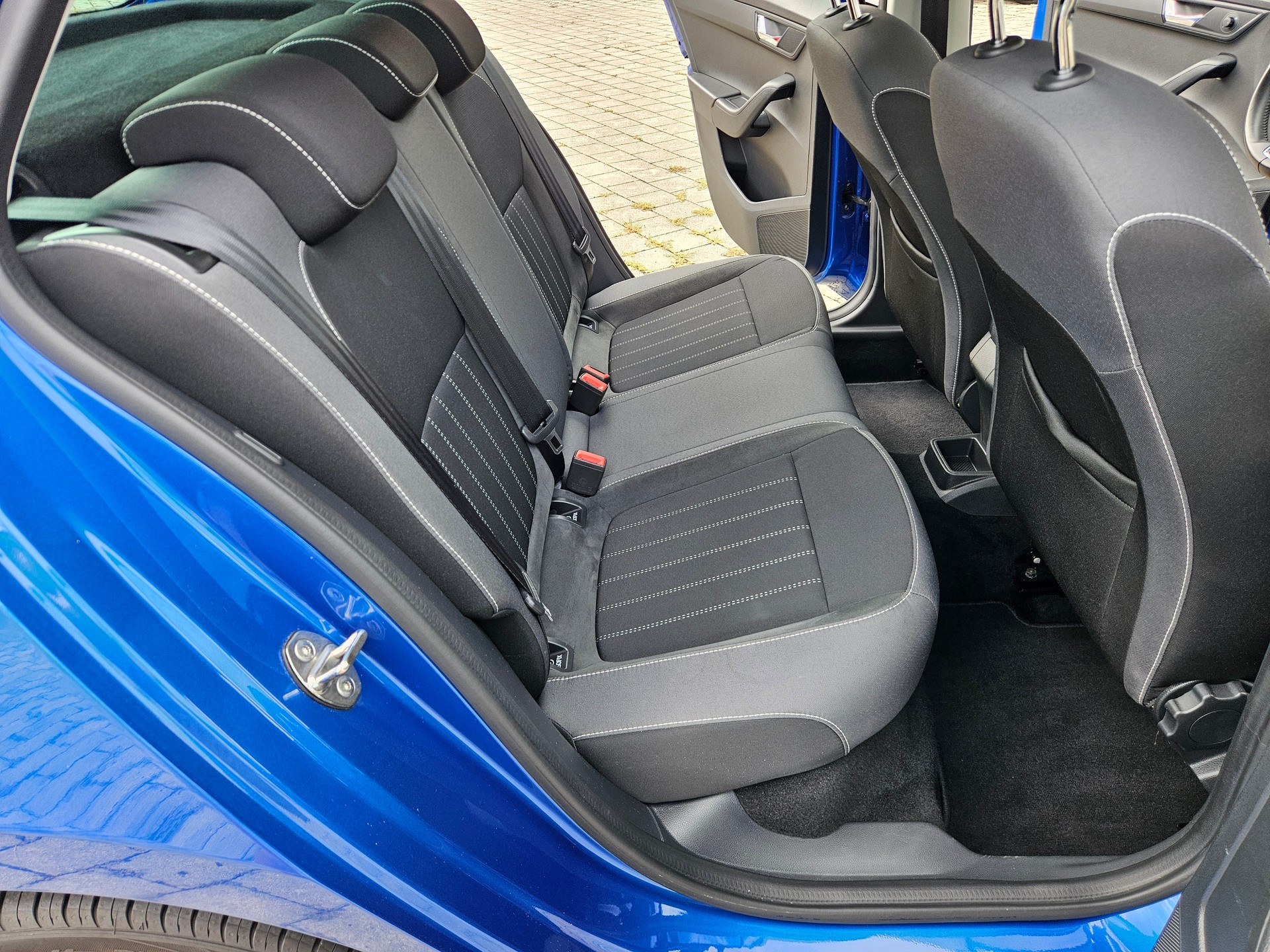 SKODA Fabia 1.0 TSI Style DSG-image-15