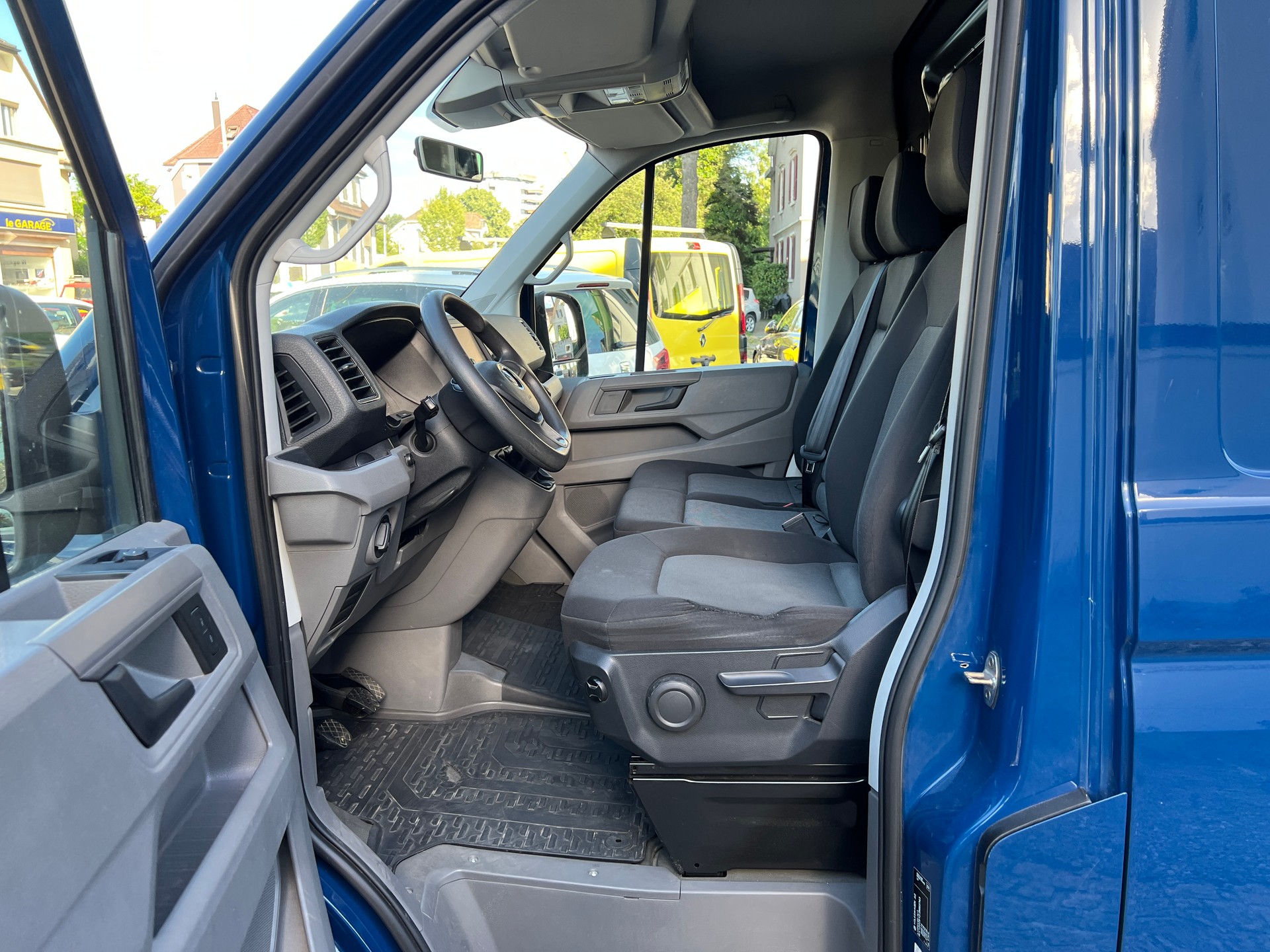 VW Crafter 35 2.0 BiTDI Entry L3-image-8