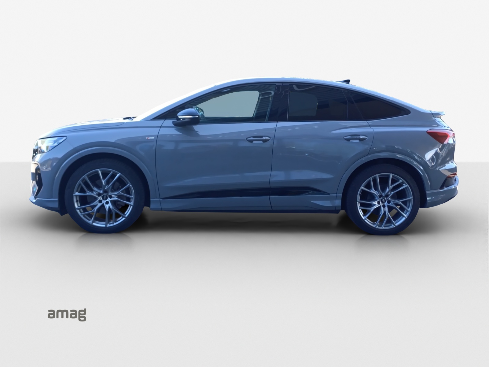 AUDI Q4 Sportback e-tron 50 quattro-image-1