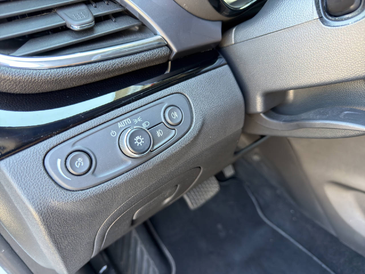 OPEL Mokka X 1.4T 4x4 Black Edition-image-11
