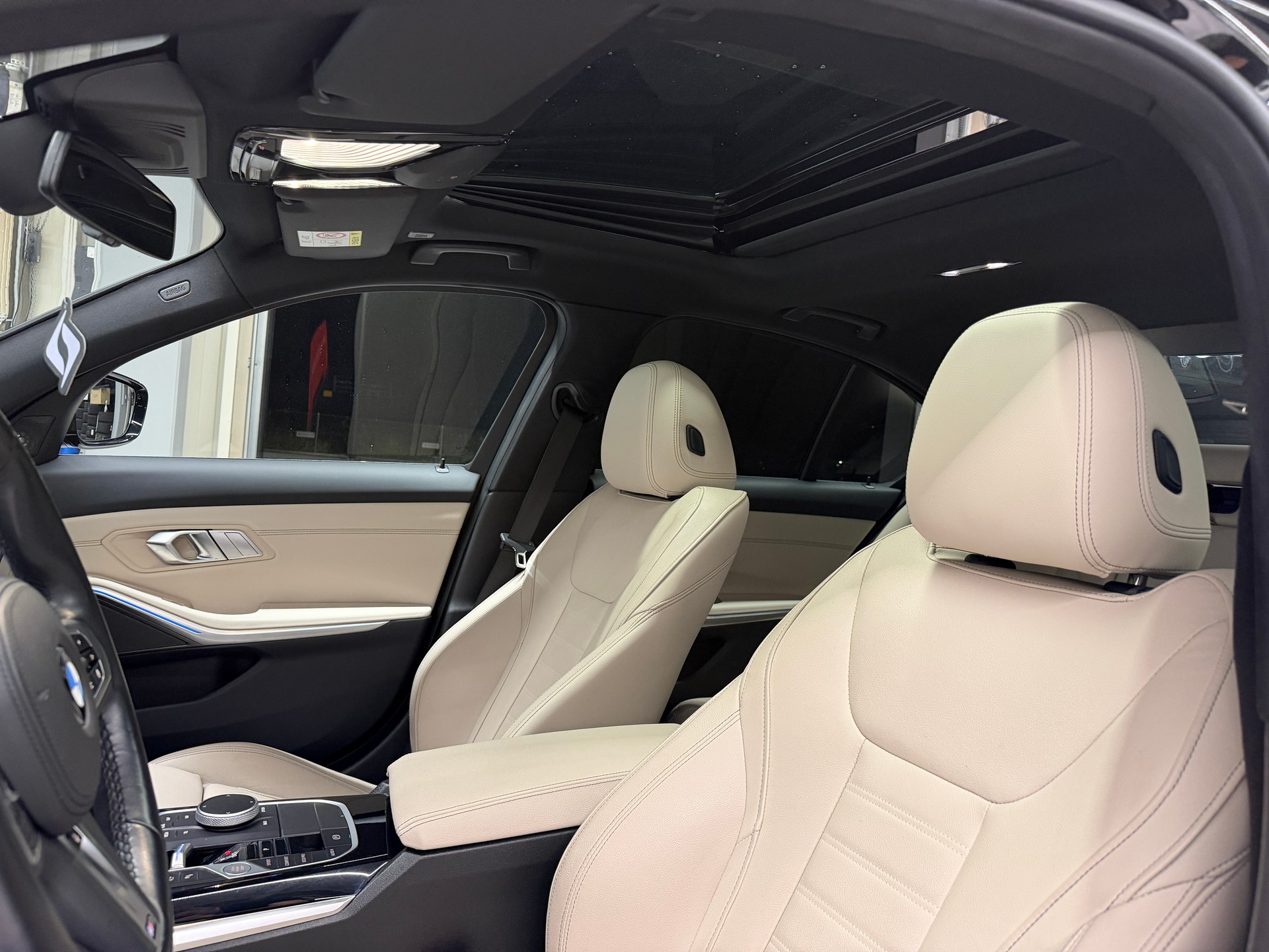 BMW 330d xDrive SAG M Sport *BMW Anschlussgarantie bis 03.07.28*BMW Service Inclusive bis 2.7.29-image-20