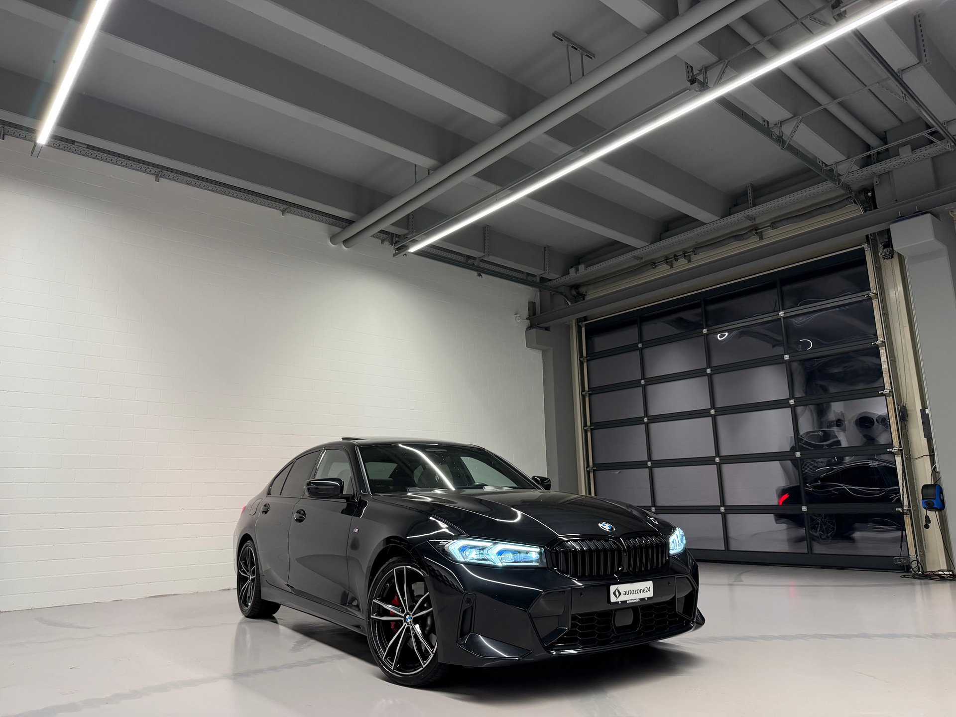 BMW 330d xDrive SAG M Sport *BMW Anschlussgarantie bis 03.07.28*BMW Service Inclusive bis 2.7.29-image-3