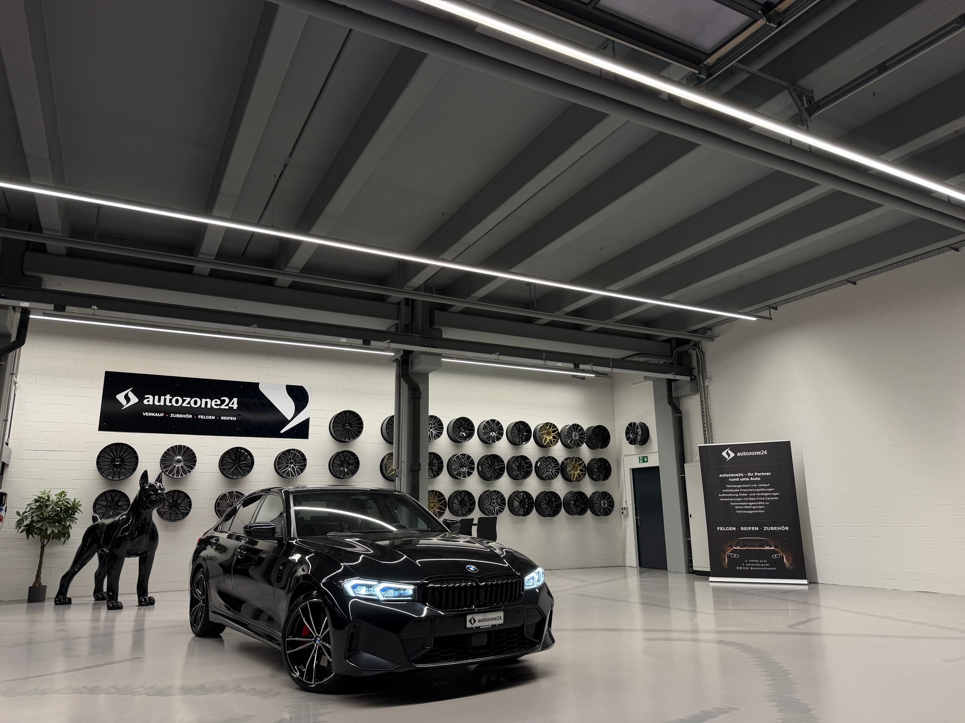 BMW 330d xDrive SAG M Sport *BMW Anschlussgarantie bis 03.07.28*BMW Service Inclusive bis 2.7.29-image-2