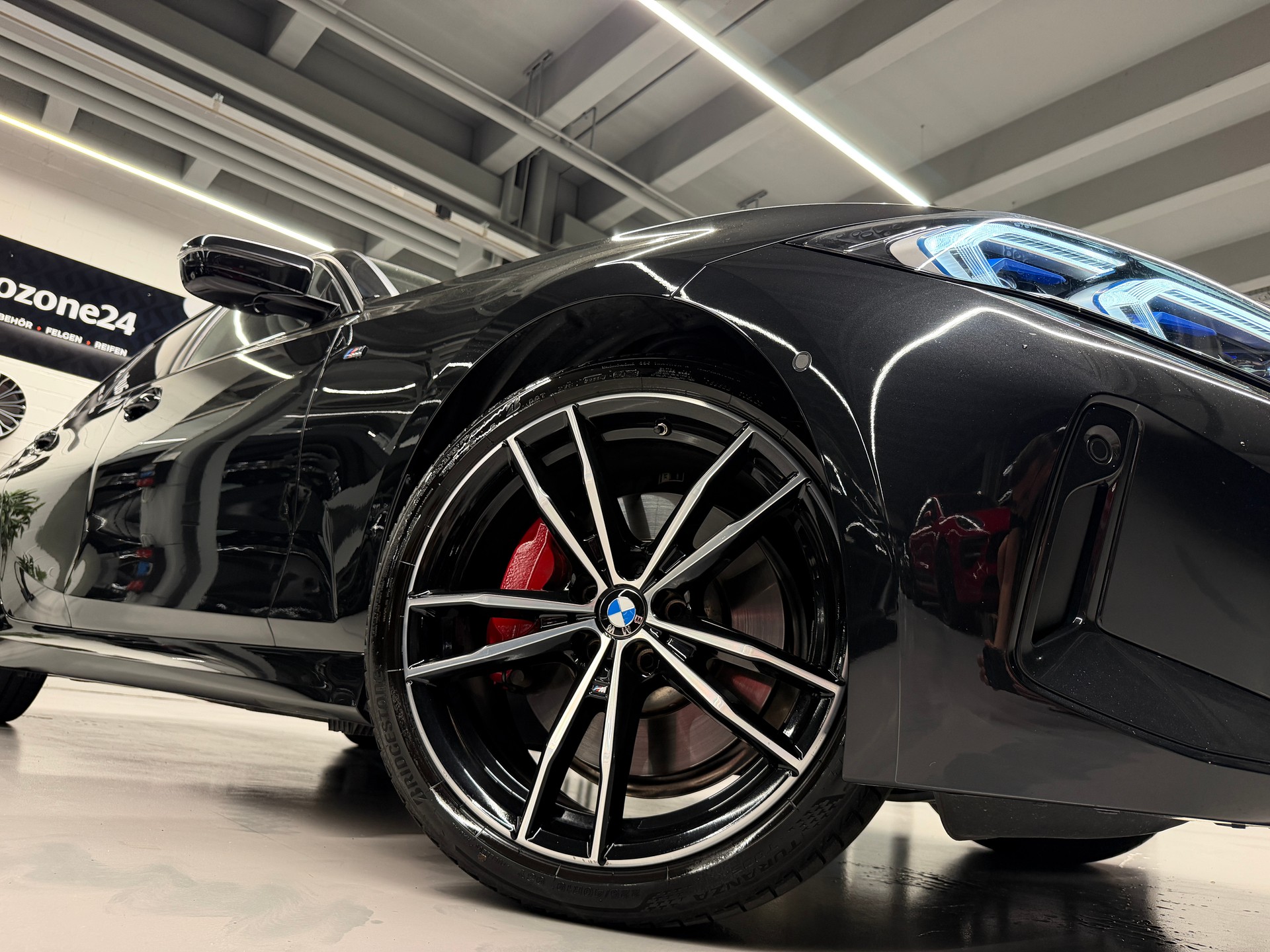 BMW 330d xDrive SAG M Sport *BMW Anschlussgarantie bis 03.07.28*BMW Service Inclusive bis 2.7.29-image-15