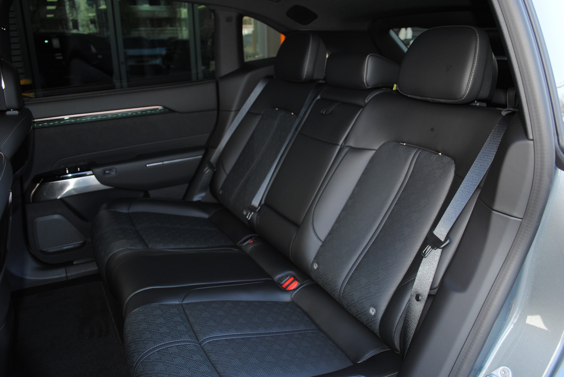 ZEEKR 7X 100kWh Privilege AWD-image-14