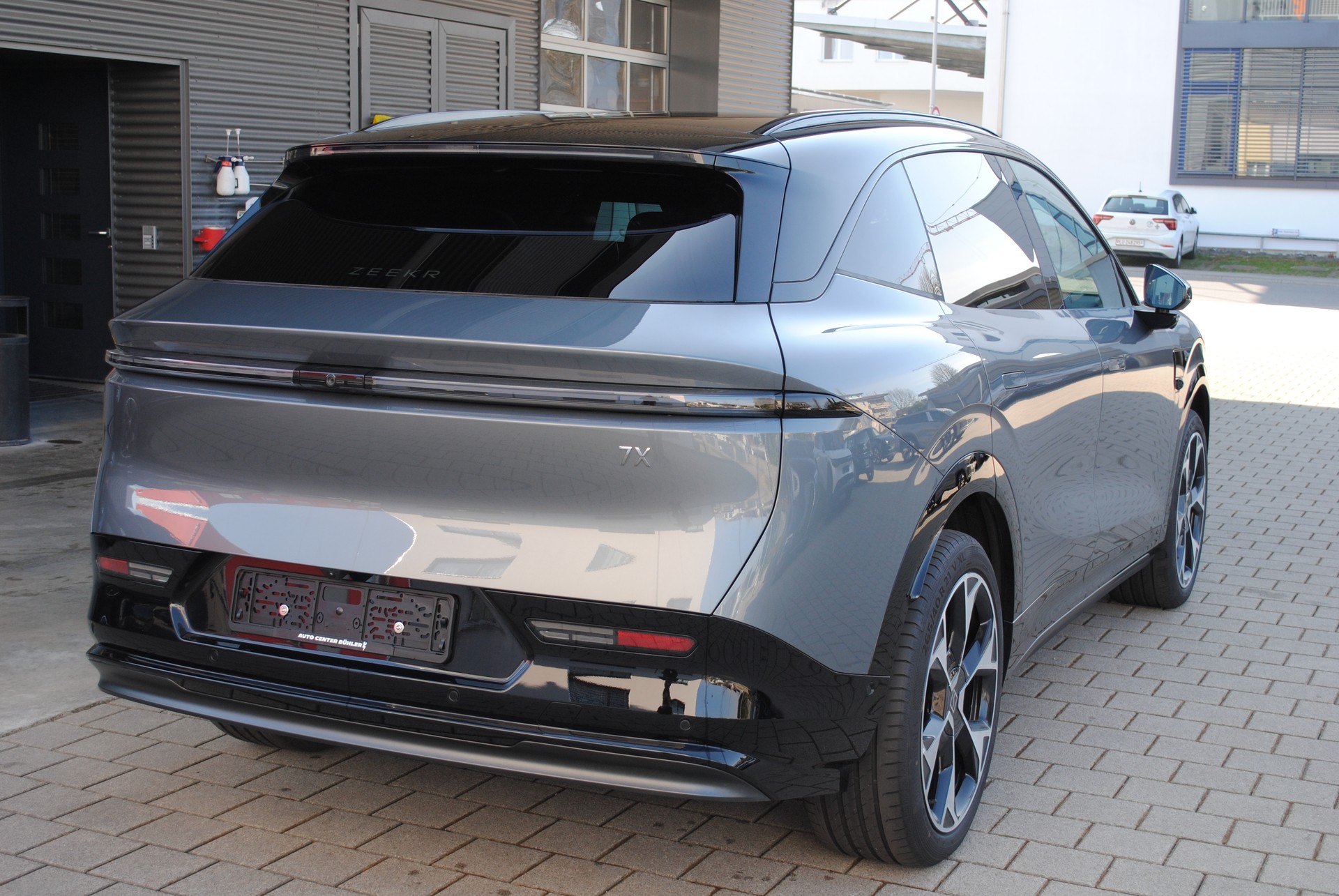 ZEEKR 7X 100kWh Privilege AWD-image-6