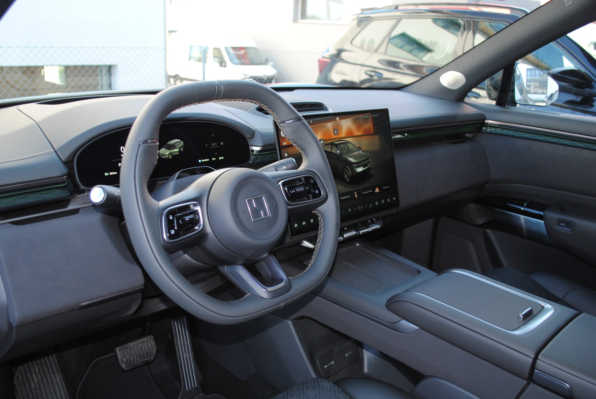 ZEEKR 7X 100kWh Privilege AWD-image-10
