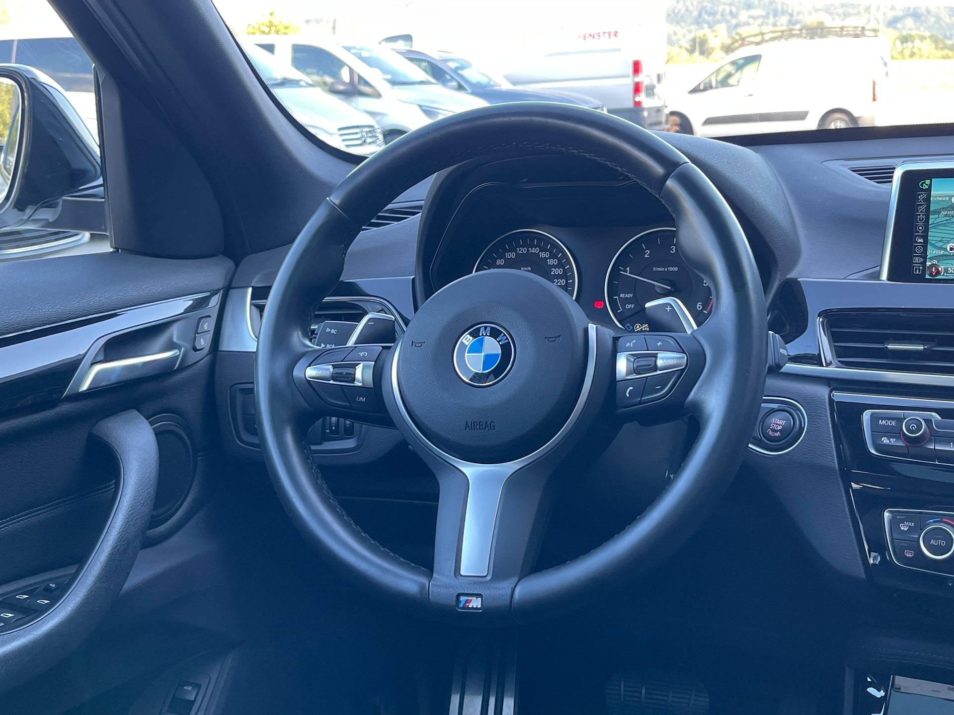 BMW X1 xDrive 25d M Sport Steptronic-image-8