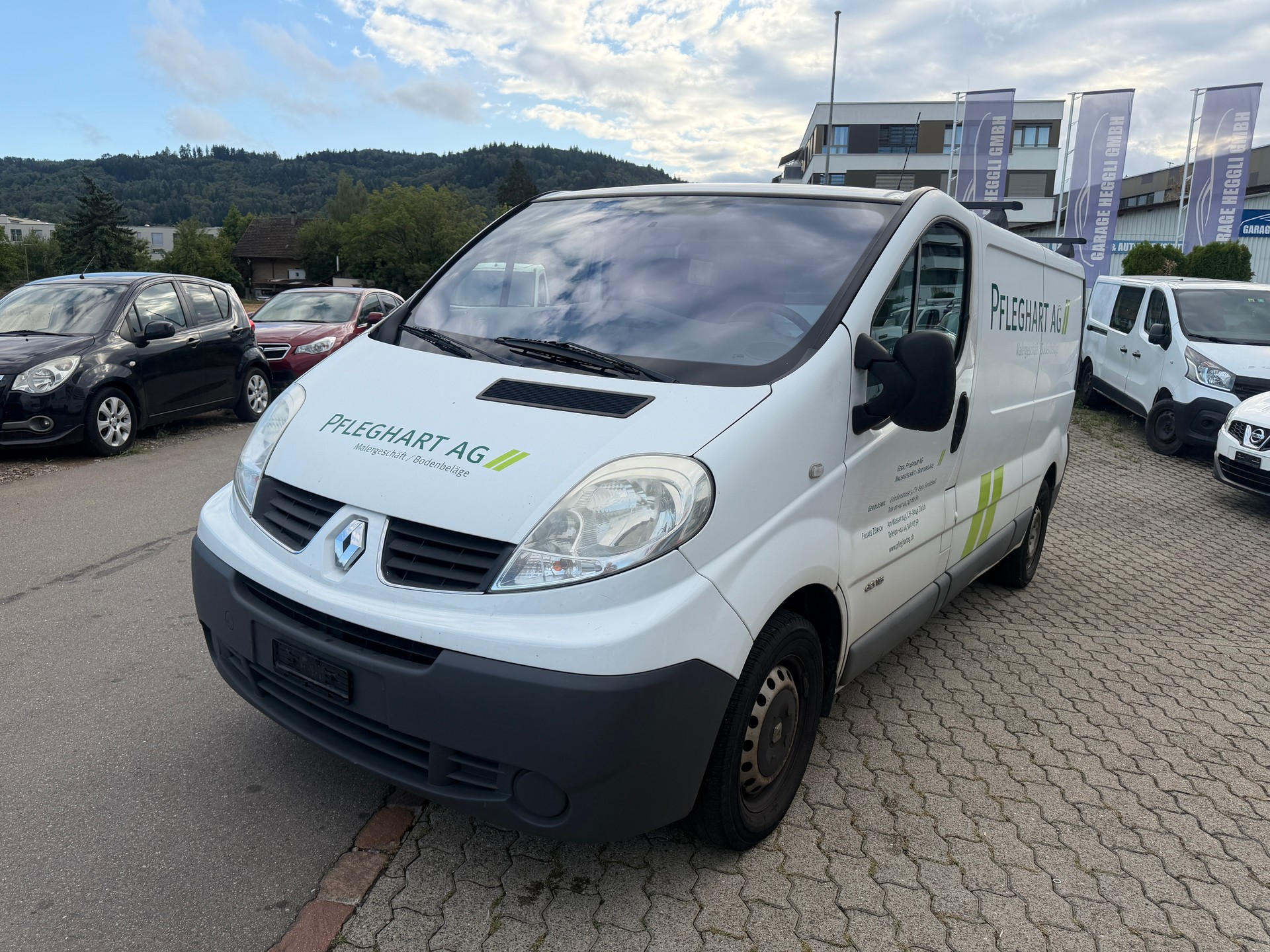 RENAULT Trafic 2.0 dCi 115 2.9t L2H1-image-0
