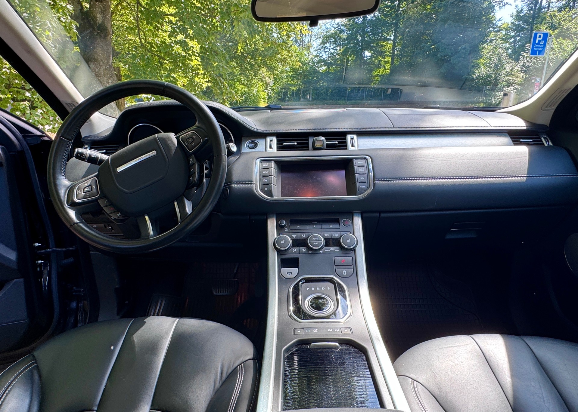 LAND ROVER 2.2 SD4 Prestige-image-6