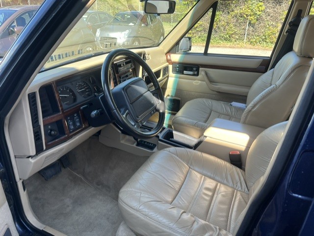 JEEP Cherokee 4.0 Limited-image-6